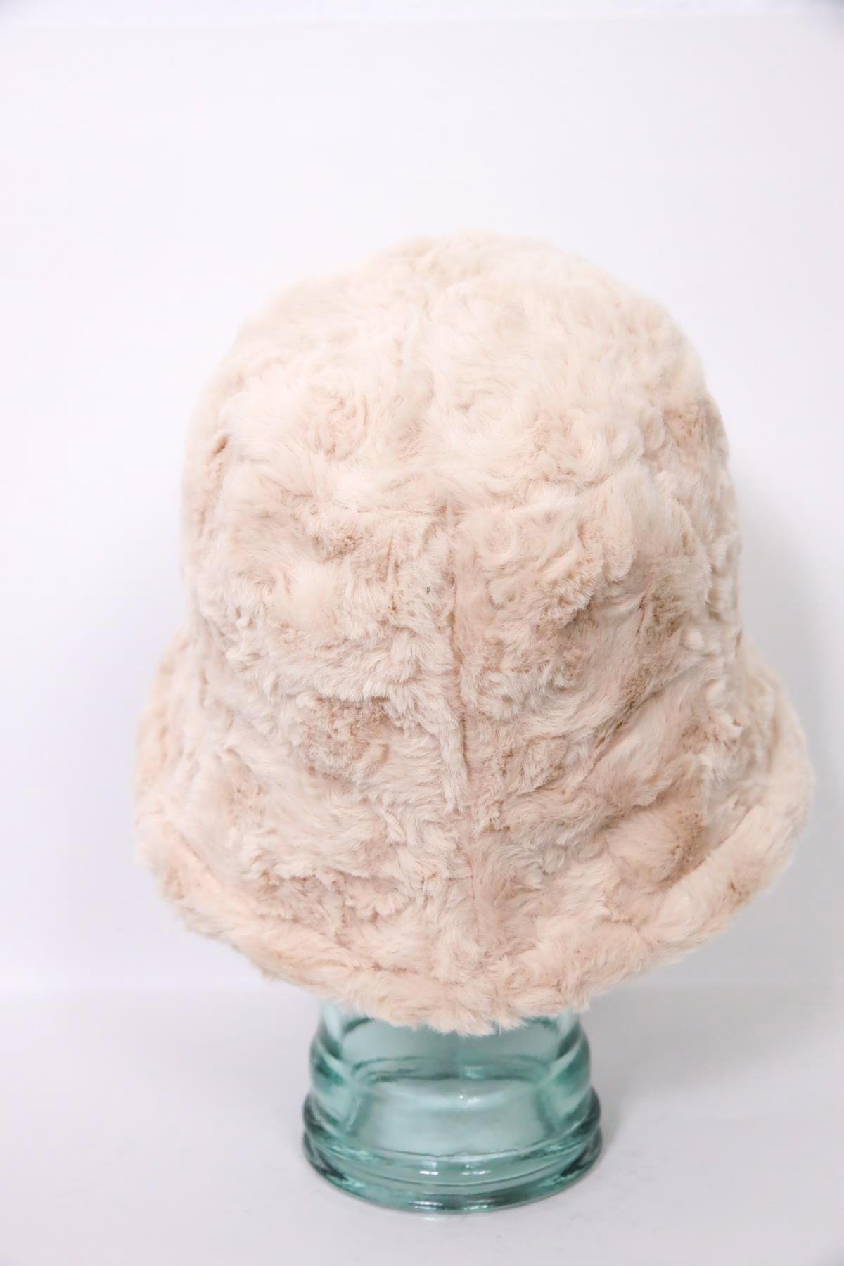  Krem Rengi Peluş Bucket Şapka