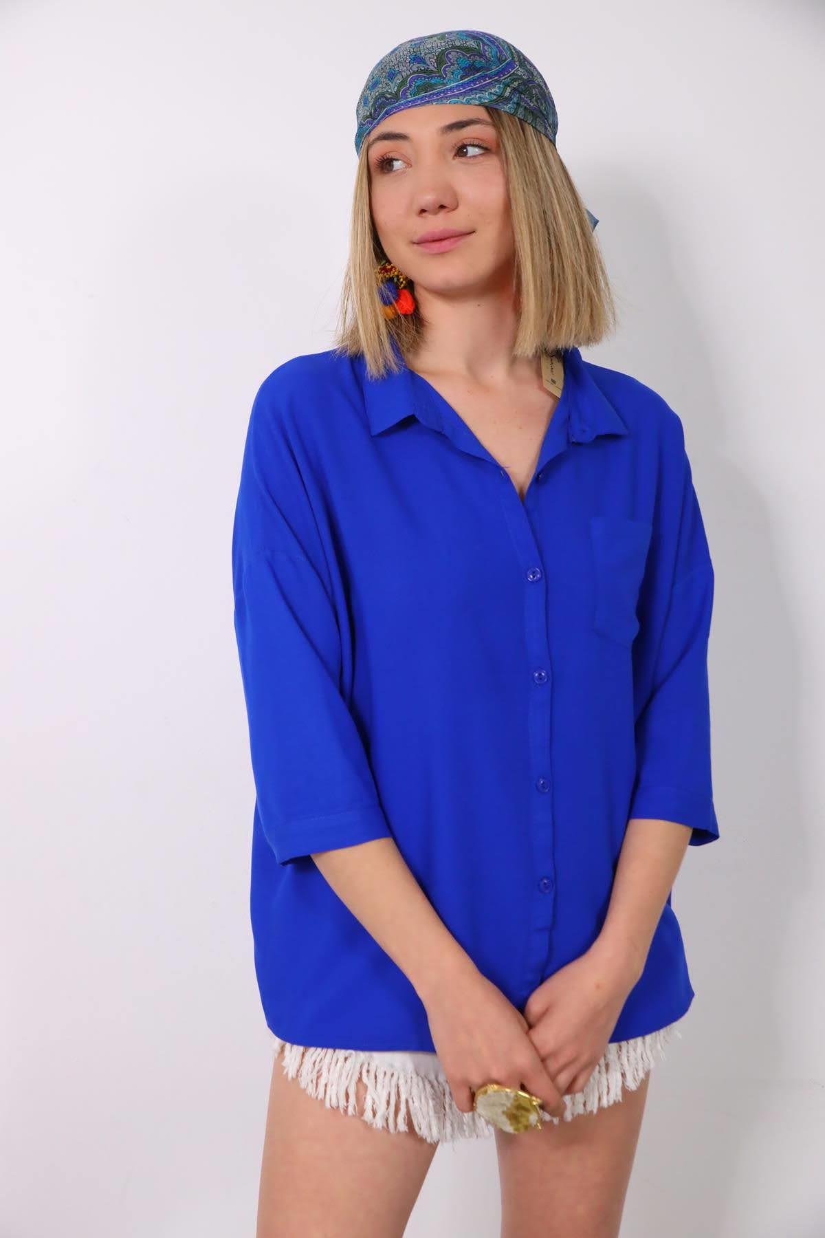  Saks Mavisi Arkası Halkalı Düz Gömlek