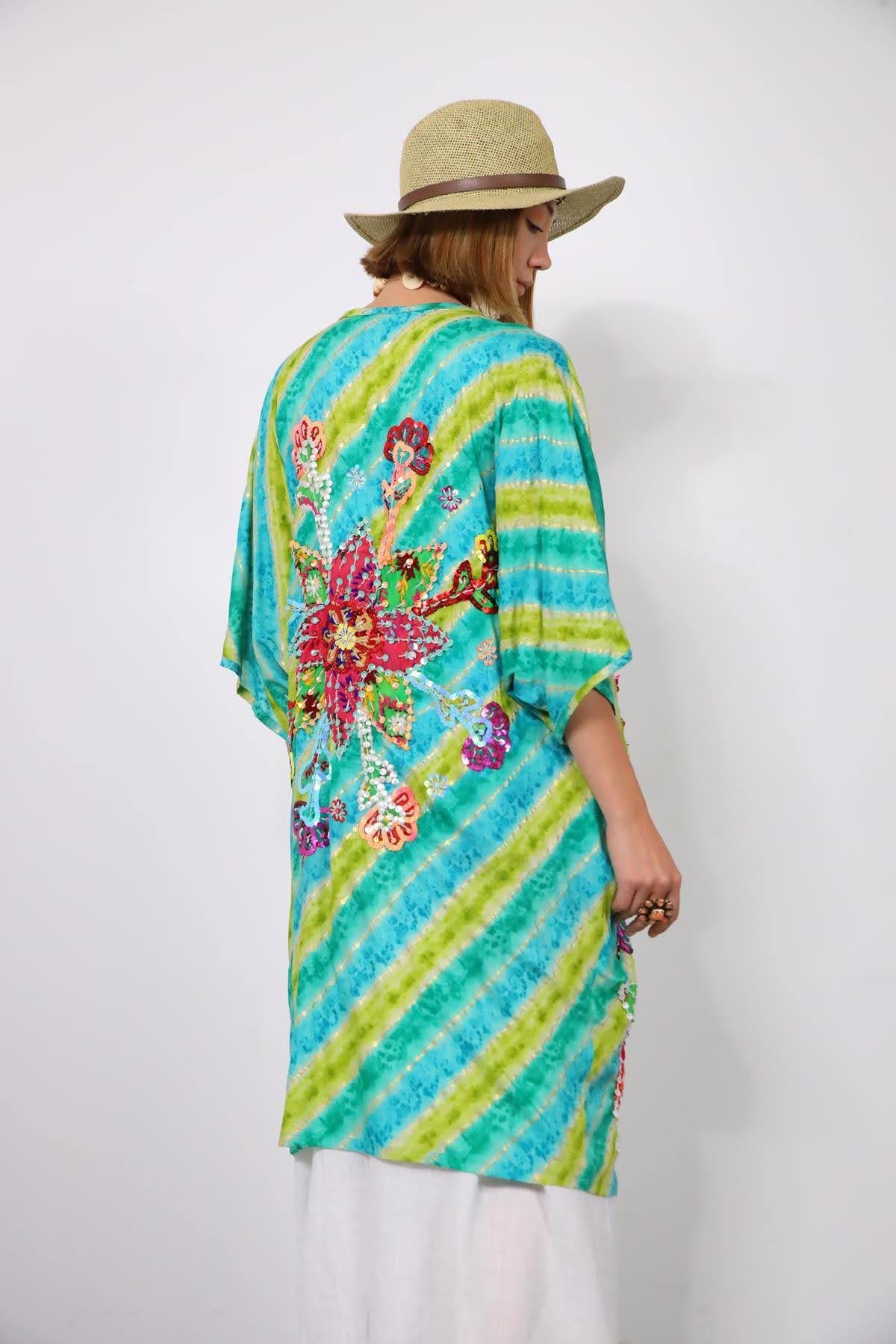  Turkuaz Pul İşlemeli Ponponlu Batikli Tasarım Kaftan