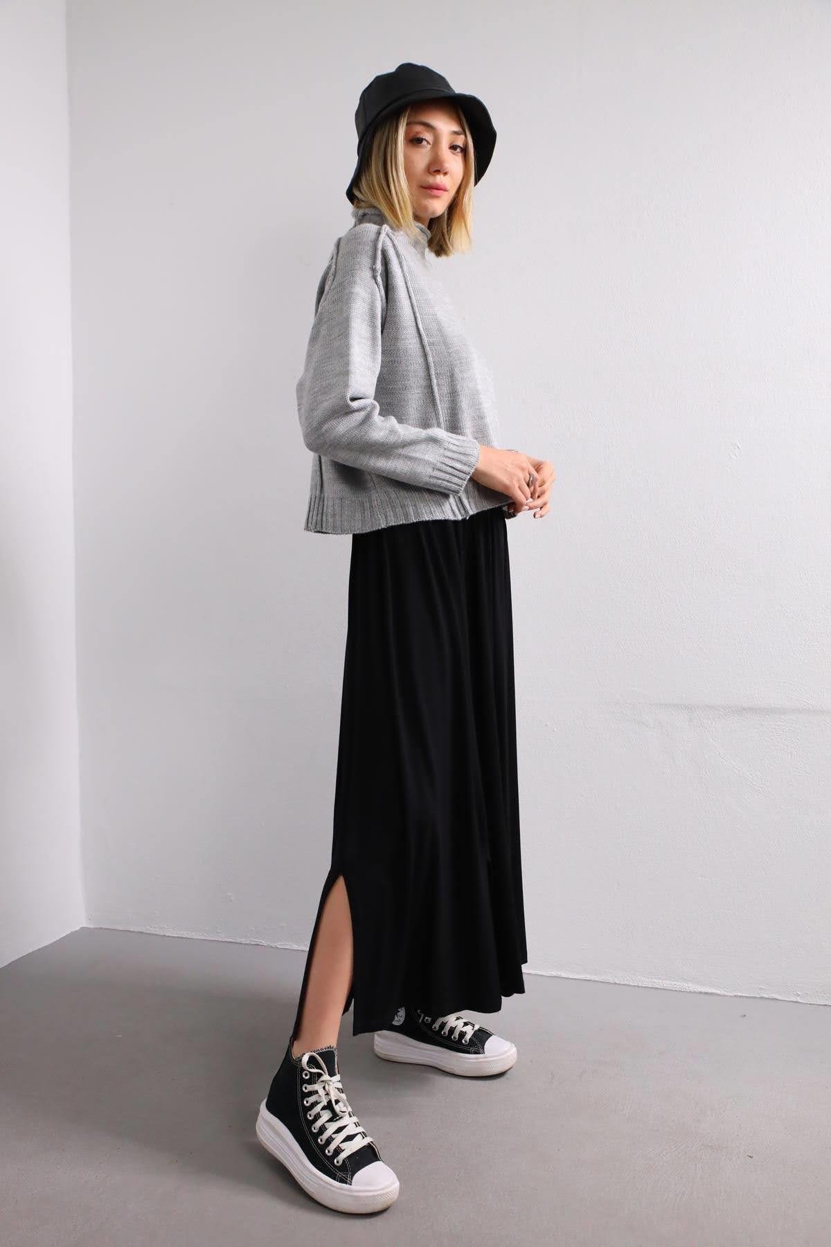 Gri Yarım Boğazlı Dikiş Detaylı Kazak - Şaman Butik Gri Yarım Boğazlı Dikiş Detaylı Kazak