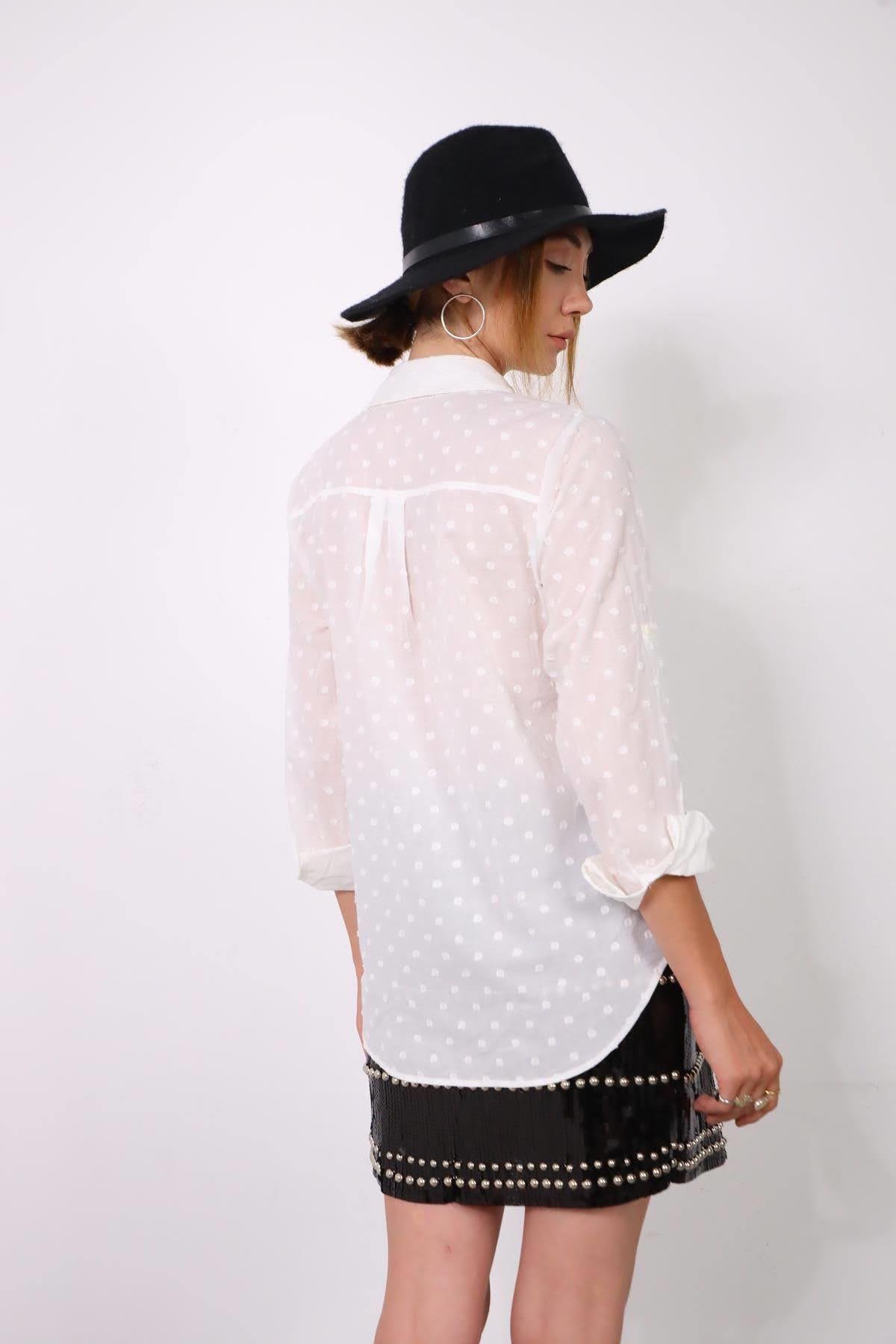 Beyaz Çift Cepli Ponponlu Gömlek - Şaman Butik Beyaz Çift Cepli Ponponlu Gömlek