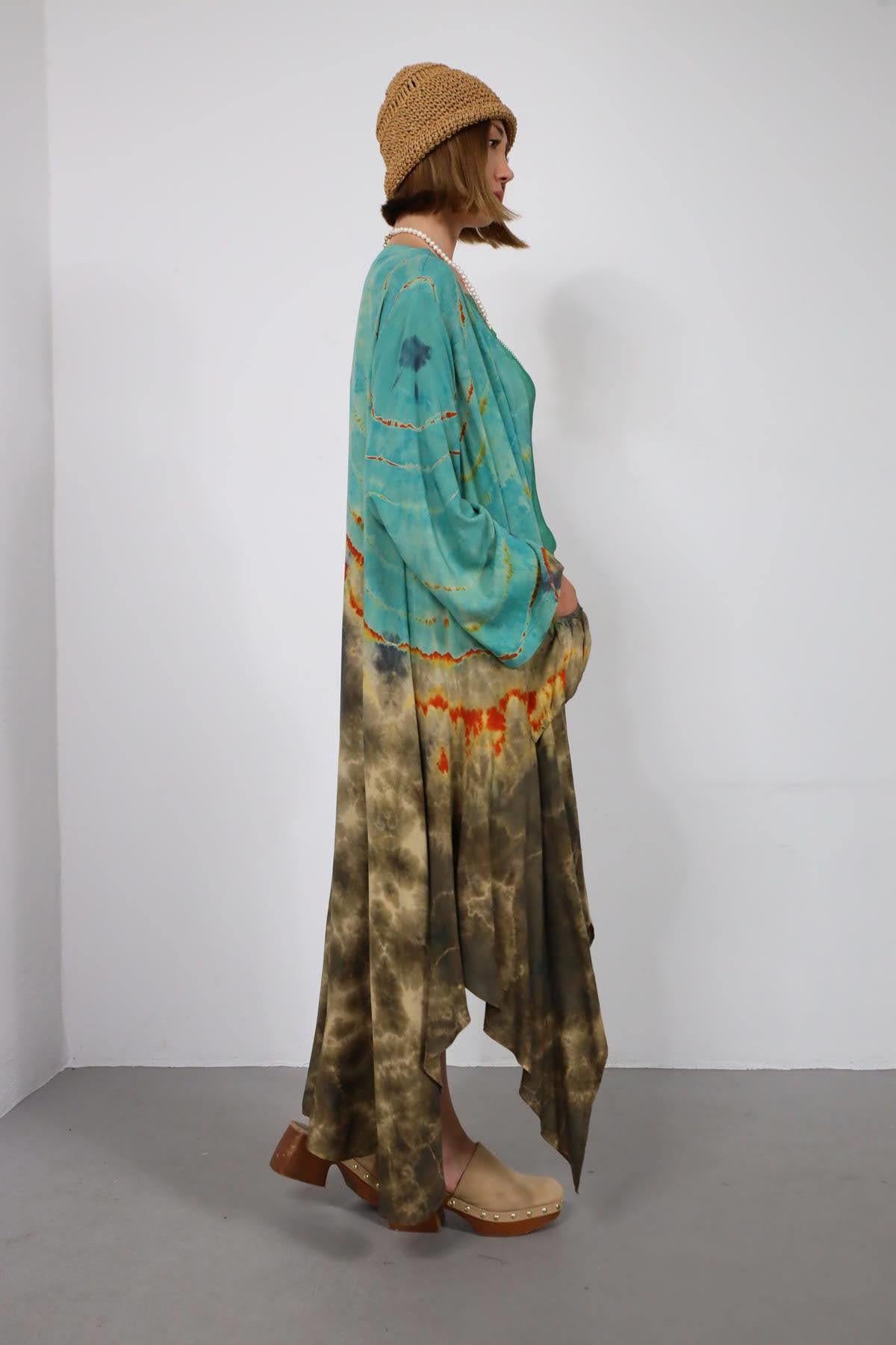  Kiremit Rengi Batik Desenli Cep Detay Kaftan