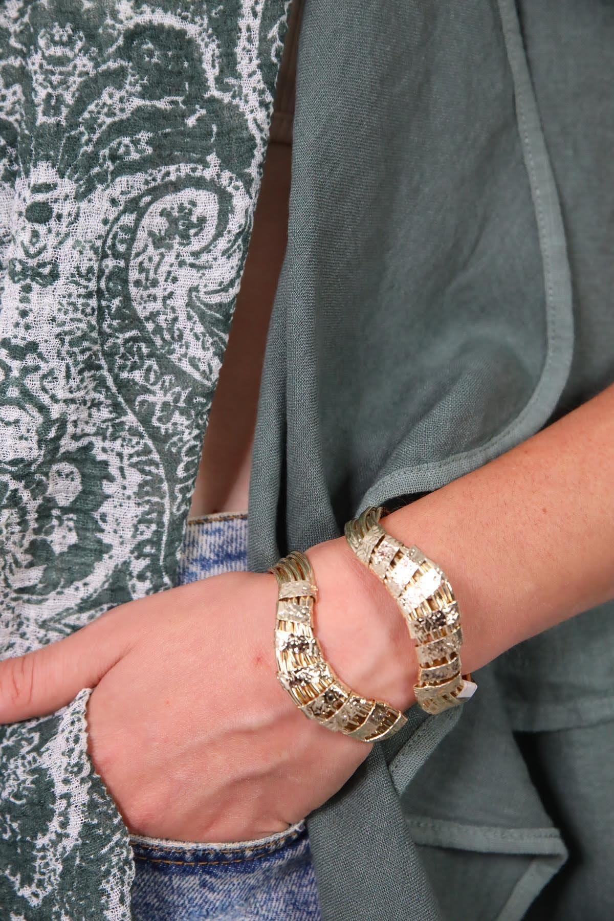  Tek Görünümlü Altın Kaplama Tasarım Bileklik