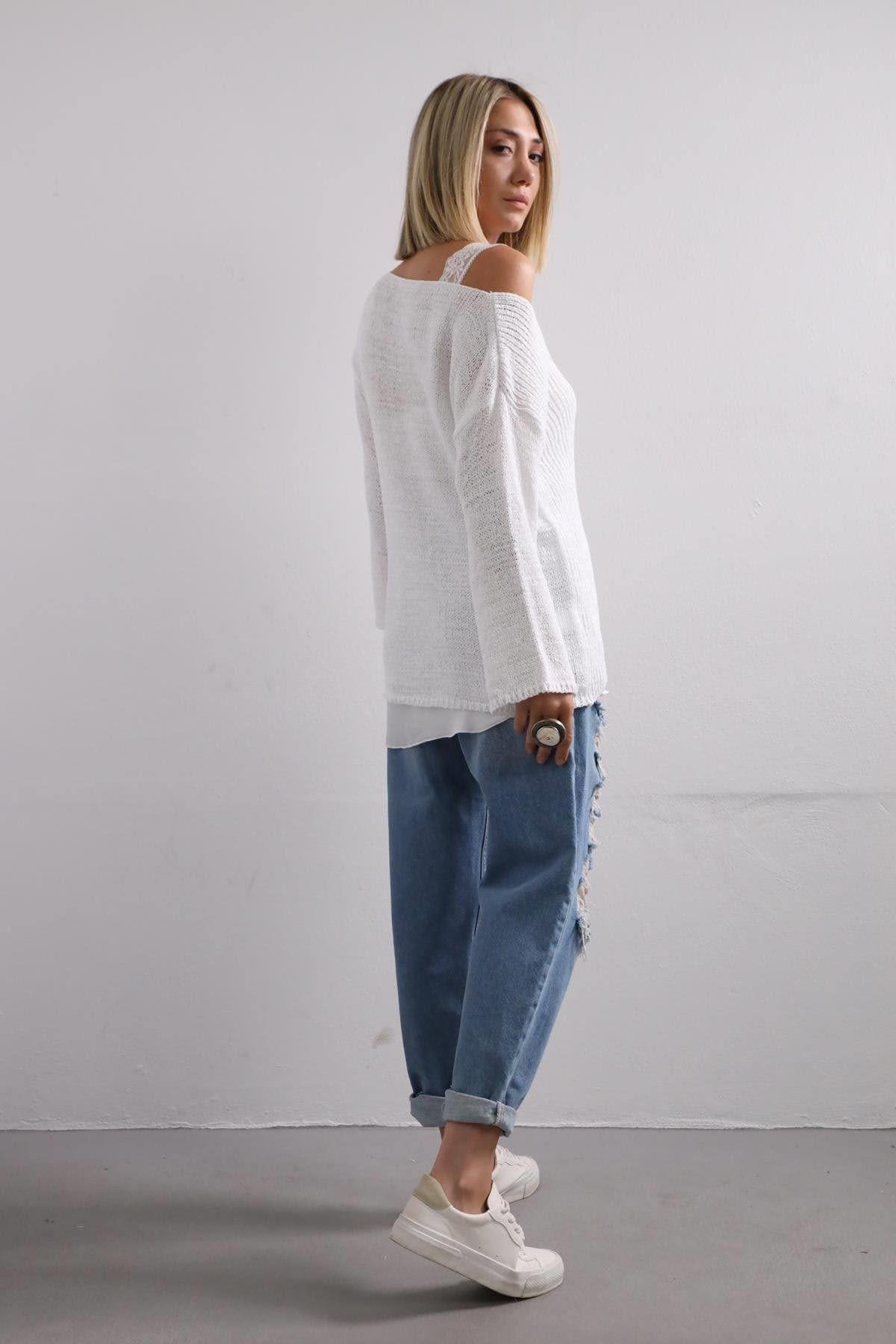 Beyaz V Yaka Uzun Kollu Merserize - Şaman Butik Beyaz V Yaka Uzun Kollu Merserize