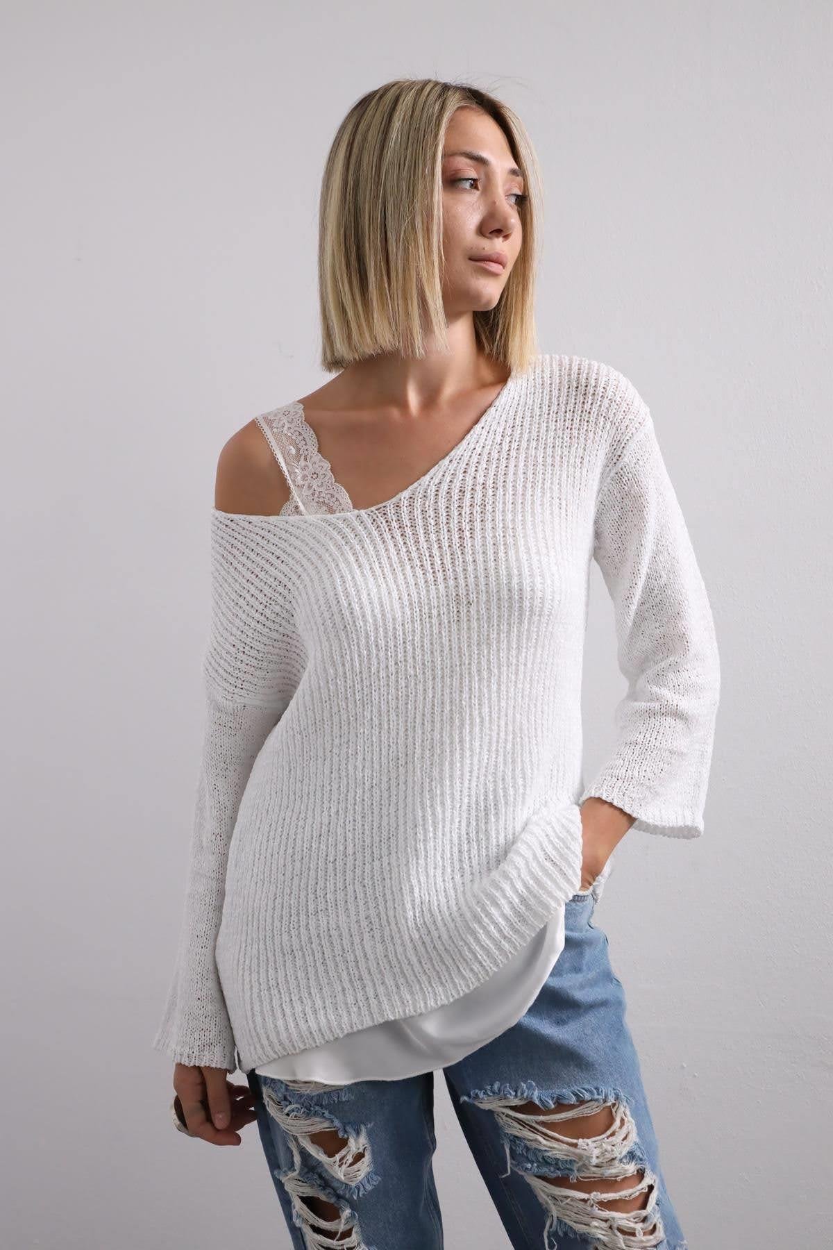 Beyaz V Yaka Uzun Kollu Merserize - Şaman Butik Beyaz V Yaka Uzun Kollu Merserize