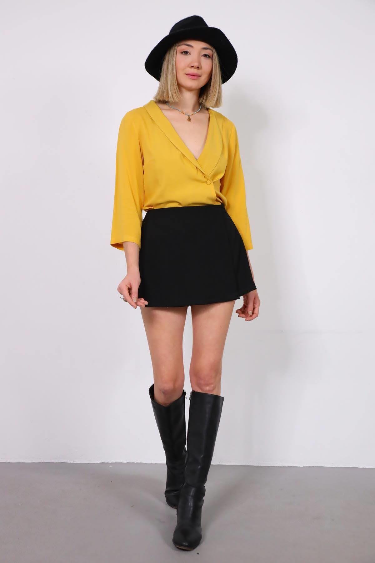  Siyah Önü Kapaklı Şort