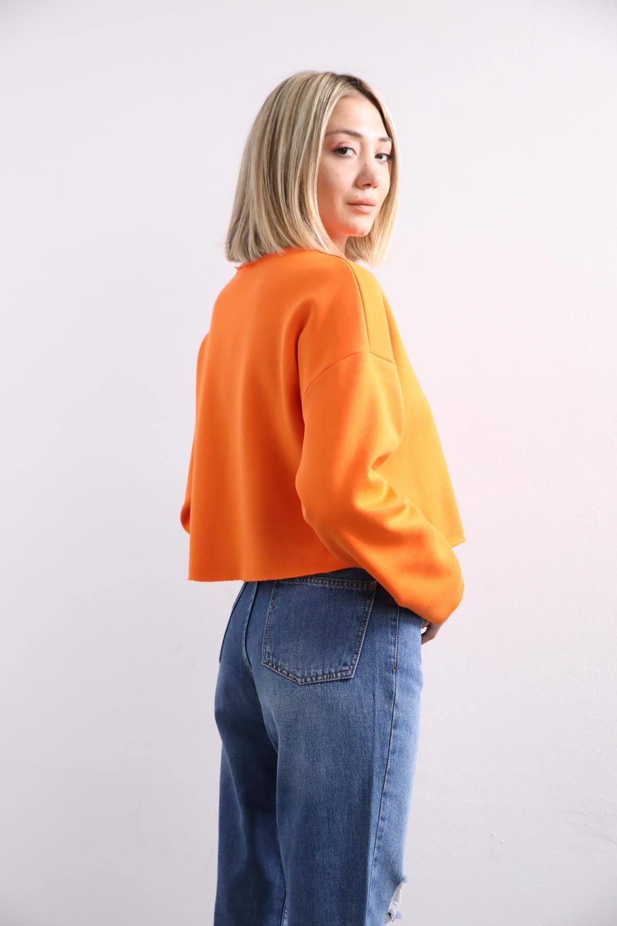  Turuncu Salaş Crop Sweat
