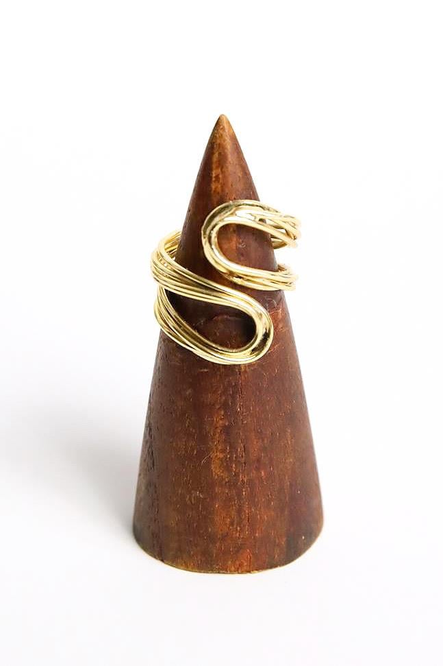  Altın Kaplama Kıvrım Tasarım Yüzük