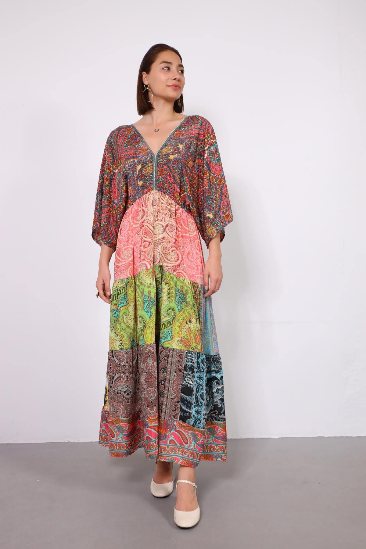 Renkli Önü ve Arkası V Yaka Patchwork Elbise - Şaman Butik Renkli Önü ve Arkası V Yaka Patchwork İpek Elbise