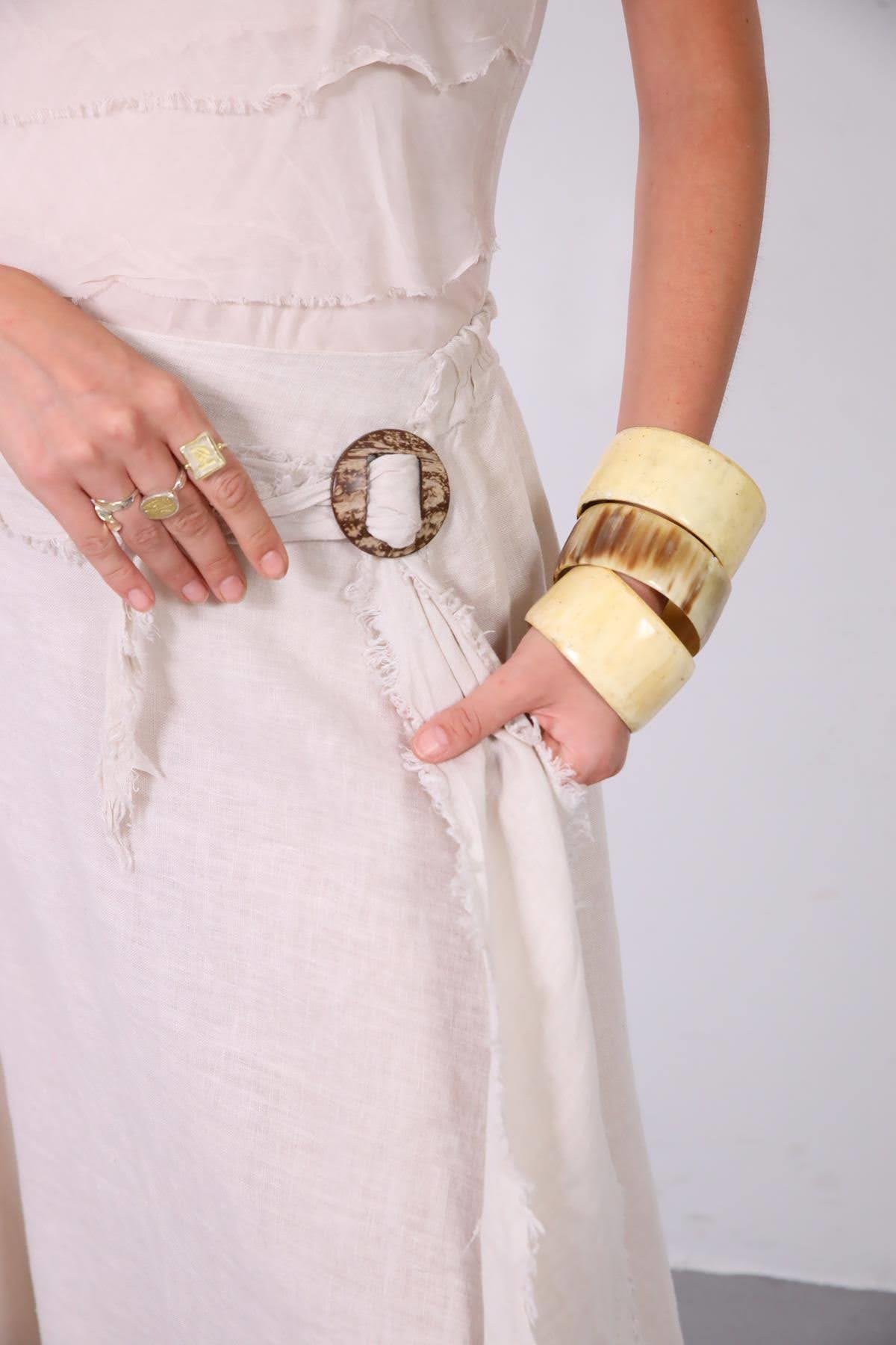  Krem Rengi Püsküllü Kemerli Keten Etek