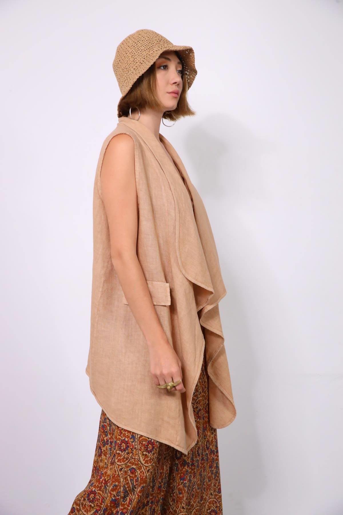 Sütlü Kahve Asimetrik Kesim Sırtı Büzgülü Keten Yelek - Şaman Butik Sütlü Kahve Asimetrik Kesim Sırtı Büzgülü Keten Yelek
