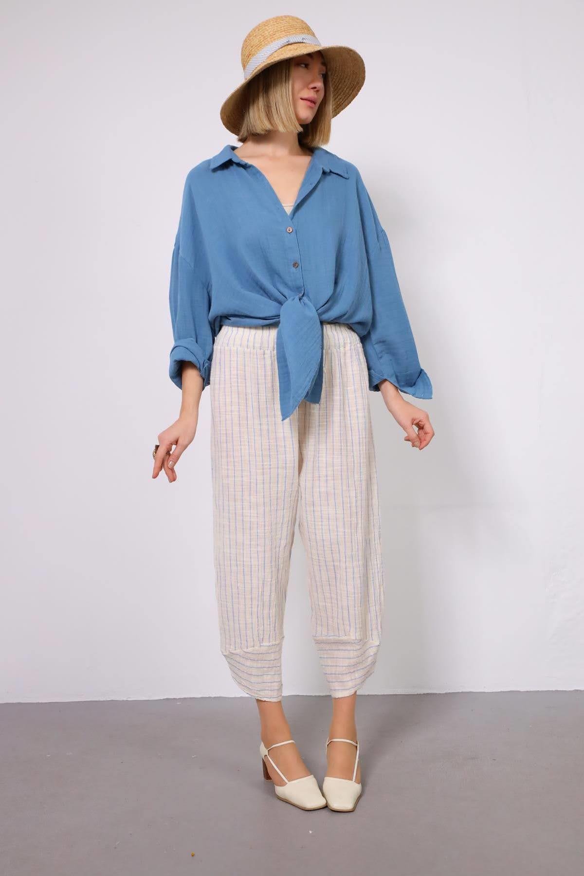  İndigo Mavi Sırtı Püsküllü Gömlek