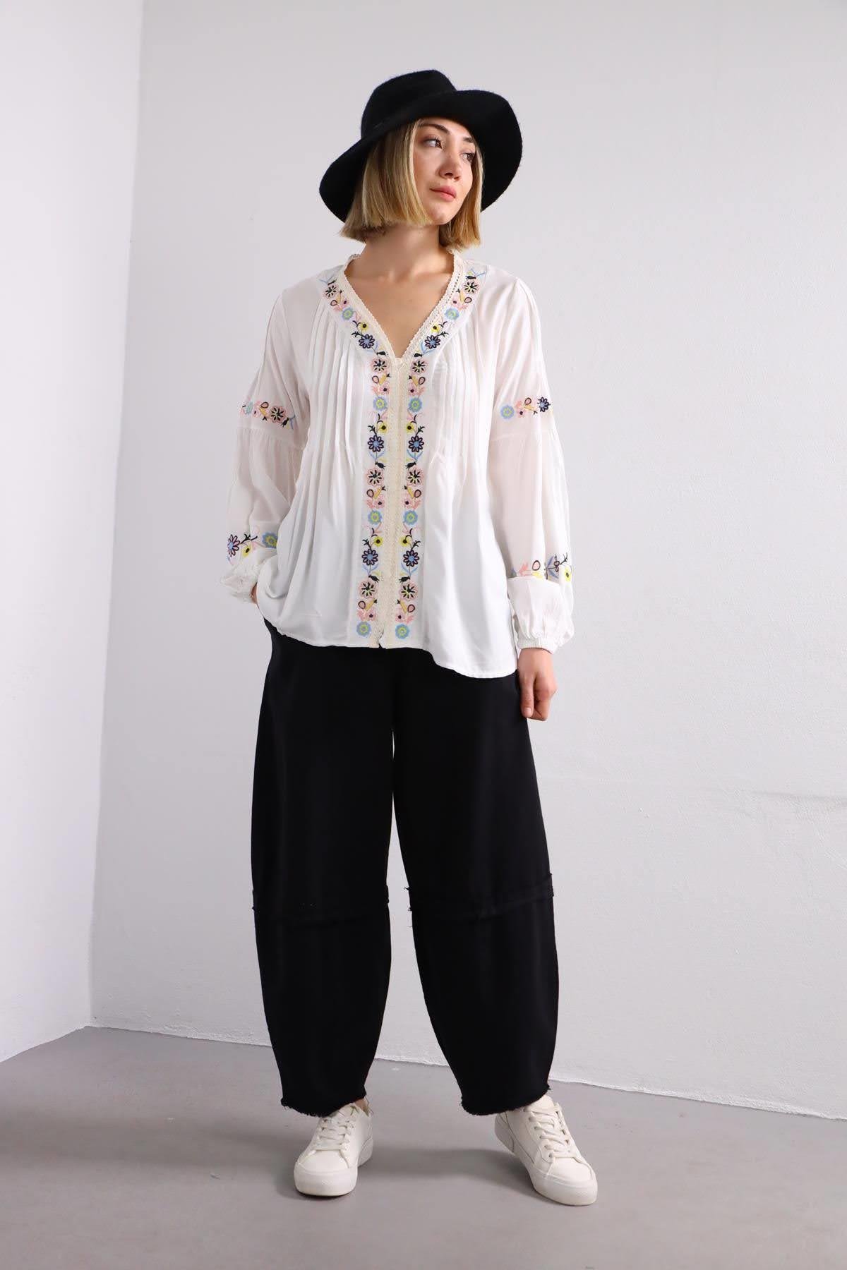 White Floral Embroidered Lace Detailed Shirt White Floral Embroidered Lace Detailed Shirt