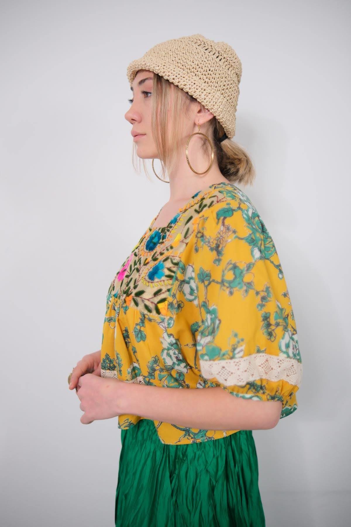 Sarı Kare Yaka Güpürlü Otantik Bluz - Şaman Butik Sarı Kare Yaka Güpürlü Otantik Bluz