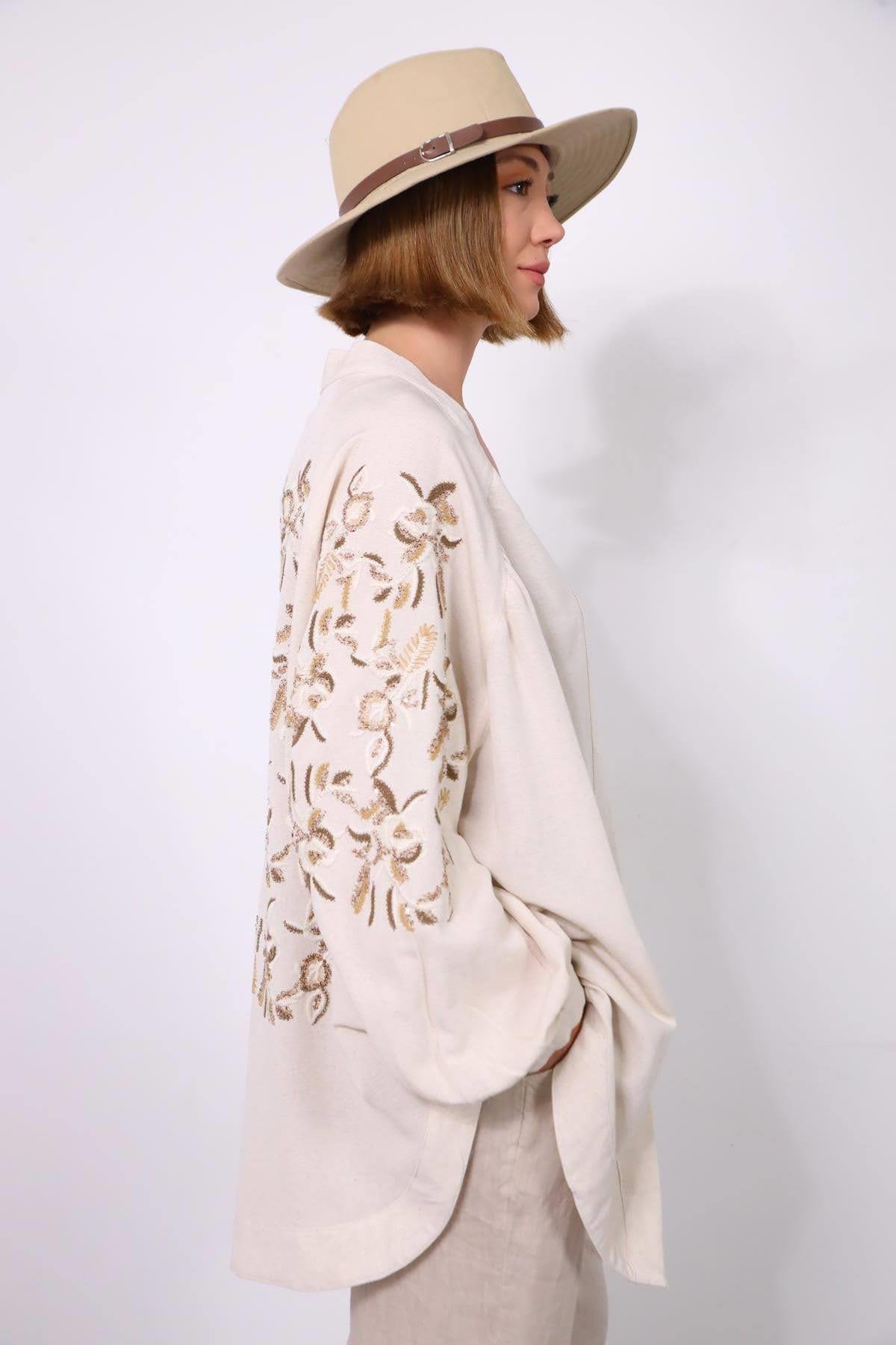 Krem Rengi Payetli Nakışlı Kolları Manşetli Kısa Kaftan - Şaman Butik Krem Rengi Payetli Nakışlı Kolları Manşetli Kısa Kaftan