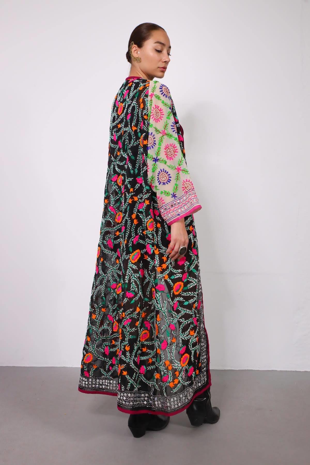 Ekru İşlemeli Bohem Uzun Kaftan - Şaman Butik Ekru İşlemeli Bohem Uzun Kaftan