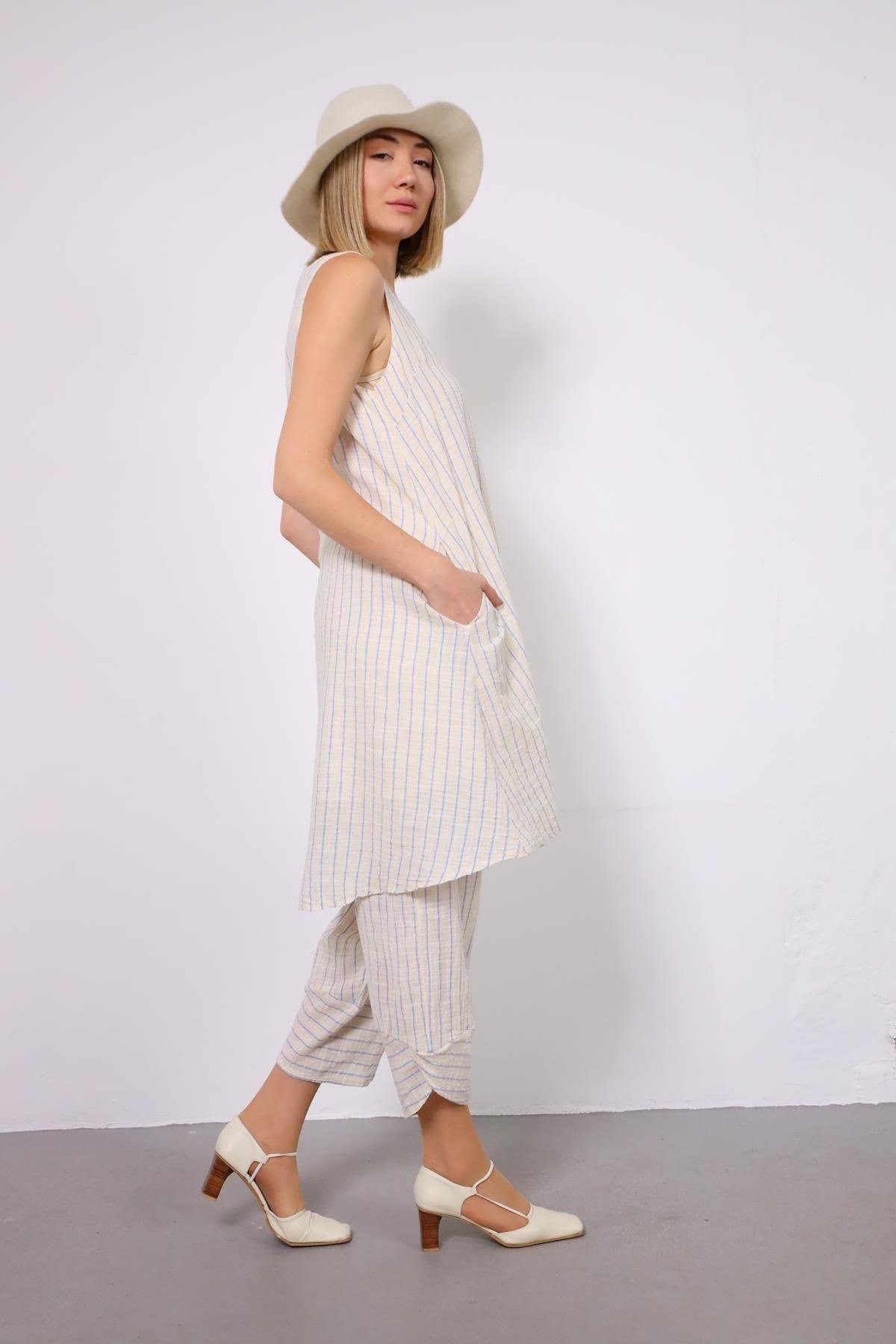 Mavi Çizgili Kolsuz Elbise - Şaman Butik Mavi Çizgili Kolsuz Elbise