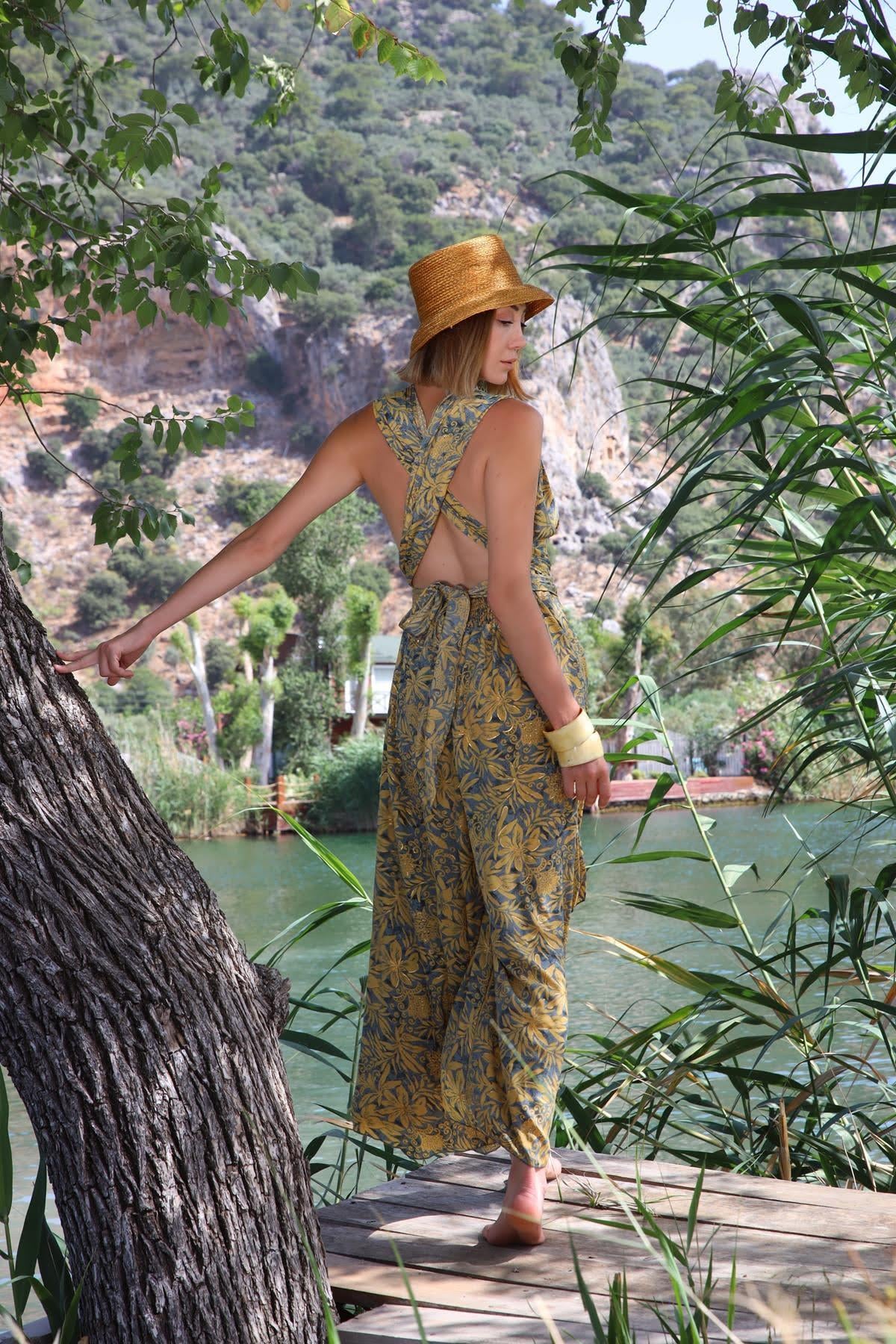 Gold Rengi Desenli İpek Tulum - Şaman Butik Gold Rengi Desenli İpek Tulum