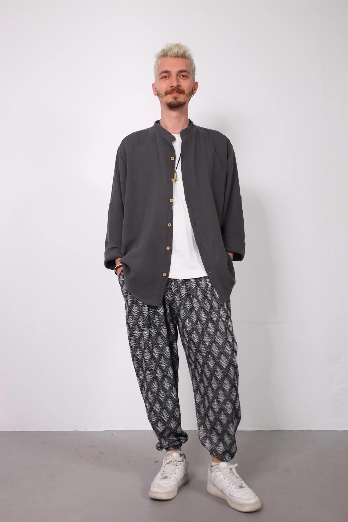  Siyah Beli Pileli Paçası Büzgülü Desenli Erkek Pantolon