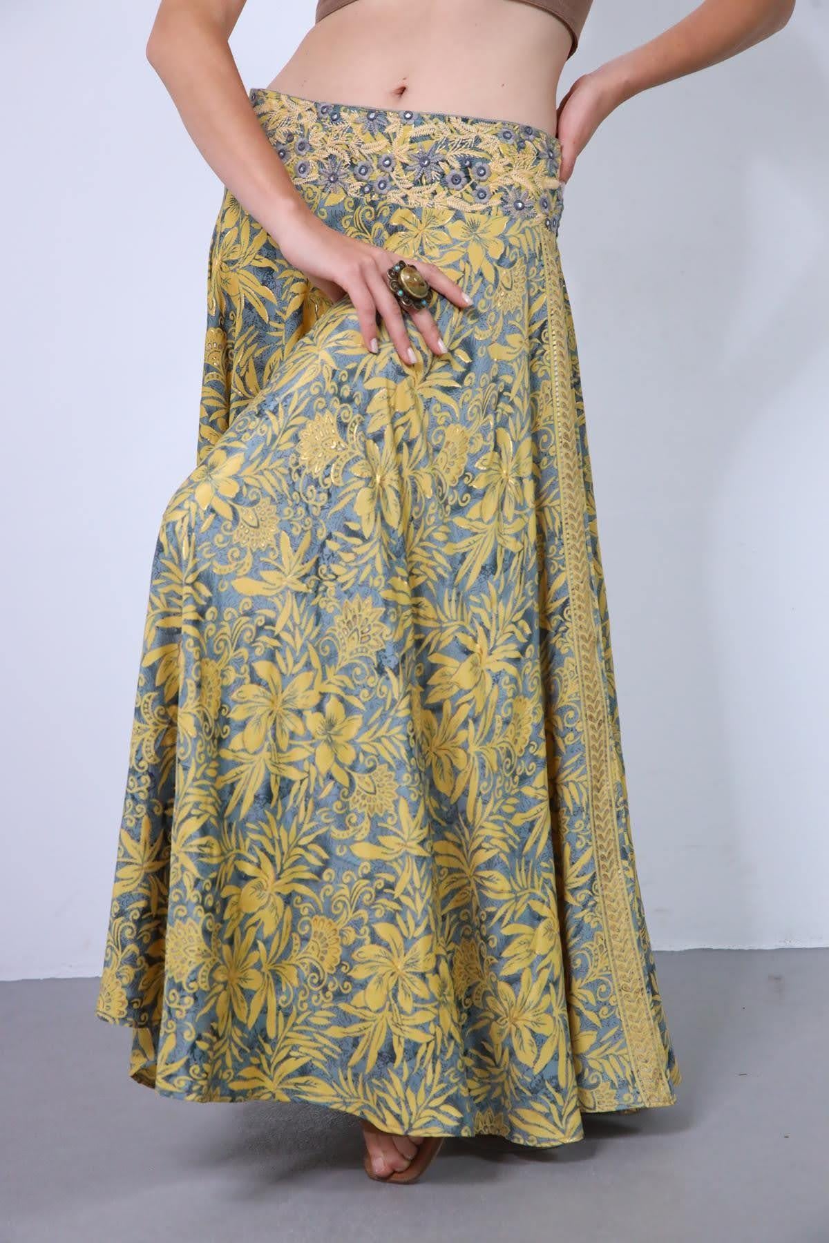 Gold Rengi Beli İşlemeli Uzun İpek Etek - Şaman Butik Gold Rengi Beli İşlemeli Uzun İpek Etek