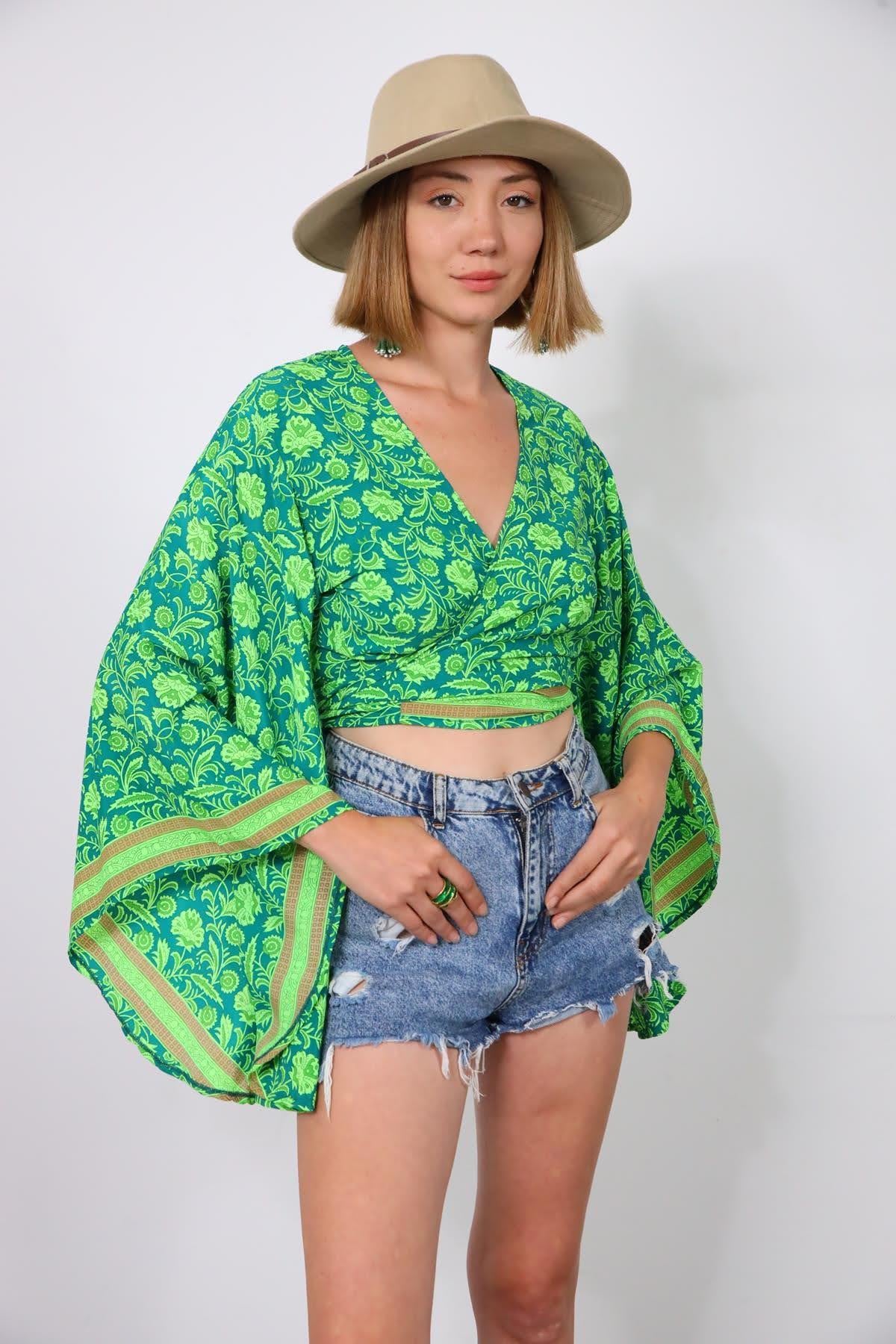  Zümrüt Yeşili Yarasa Kol İpek Bolero