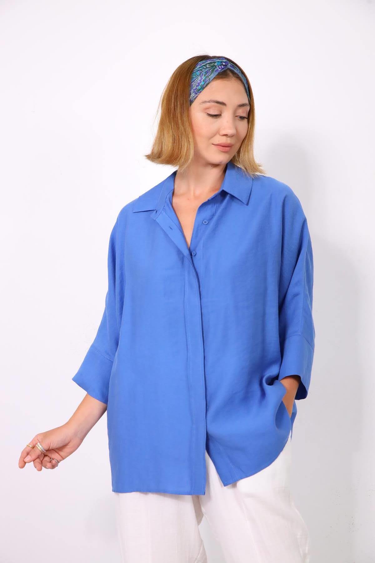Mavi Yarasa Kol Arkası Dikişli Gömlek - Şaman Butik - Bohem Giyim ve Aksesuar | Kadın & Erkek Mavi Yarasa Kol Arkası Dikişli Gömlek