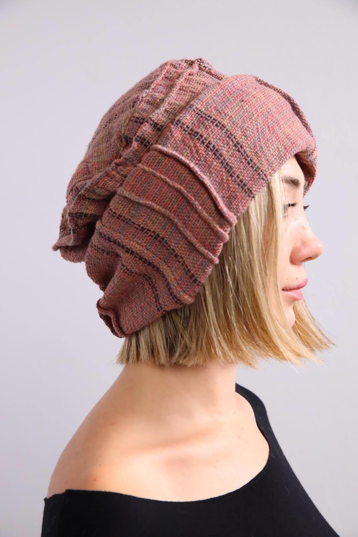  Renkli Etnik Örgü Bere