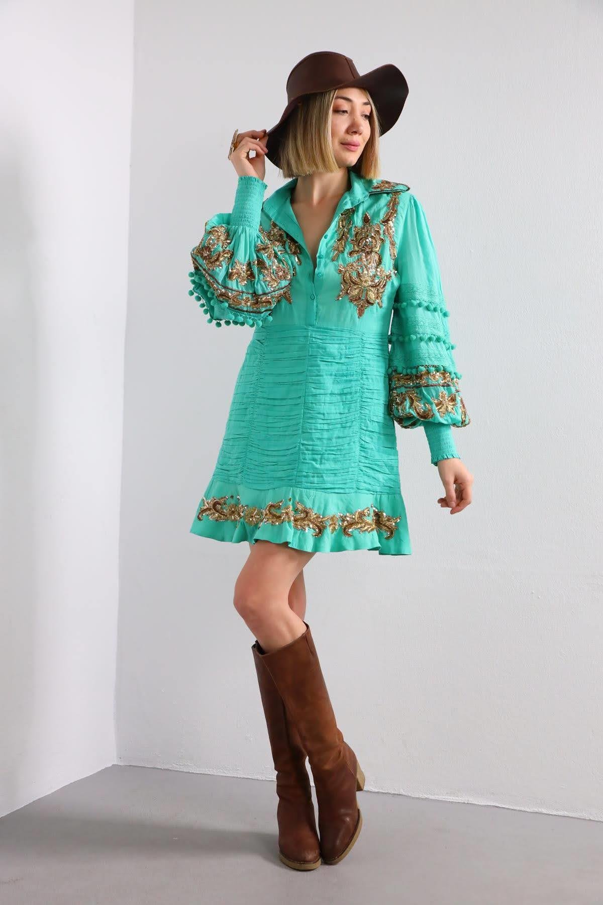 Mint Yeşili Pul İşlemeli Balon Kol Elbise - Şaman Butik Mint Yeşili Pul İşlemeli Balon Kol Elbise