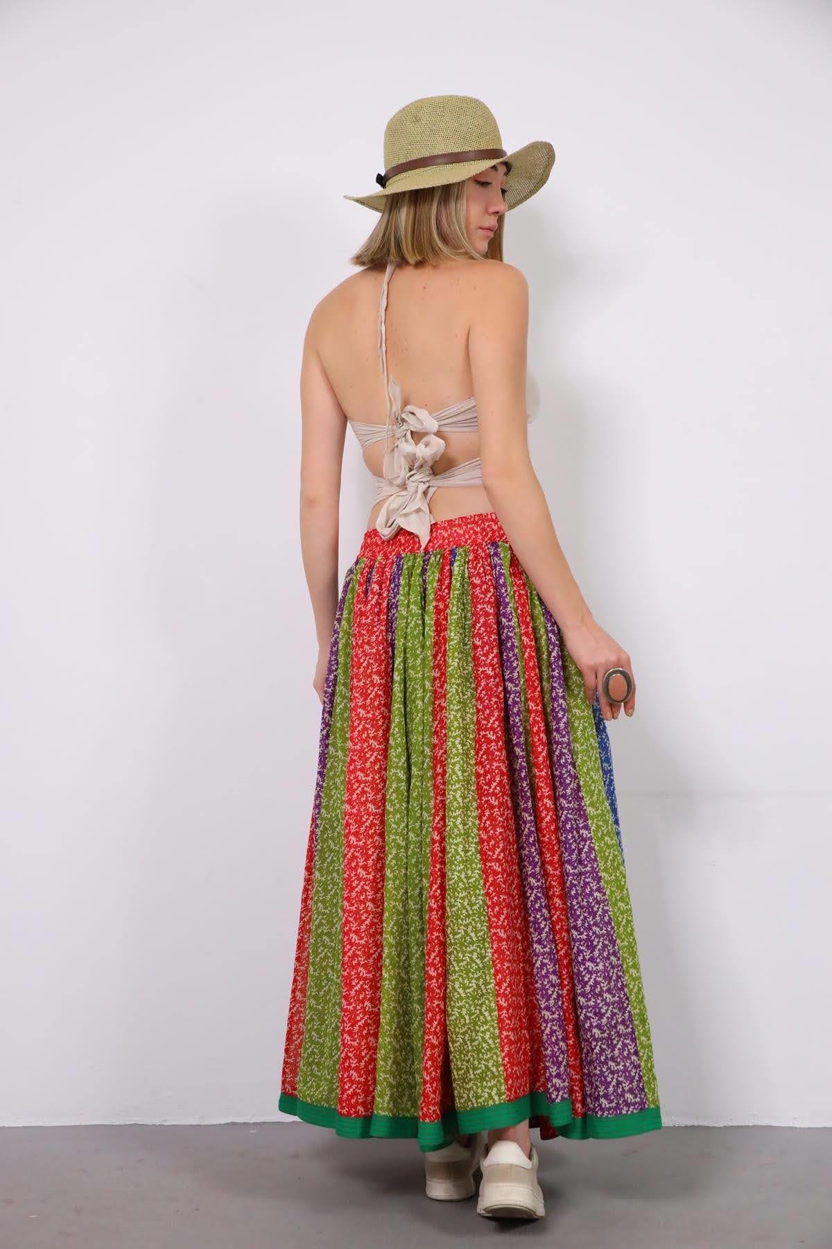 Renkli Beli Lastikli Püsküllü Patchwork Etek - Şaman Butik Renkli Beli Lastikli Püsküllü Patchwork Etek