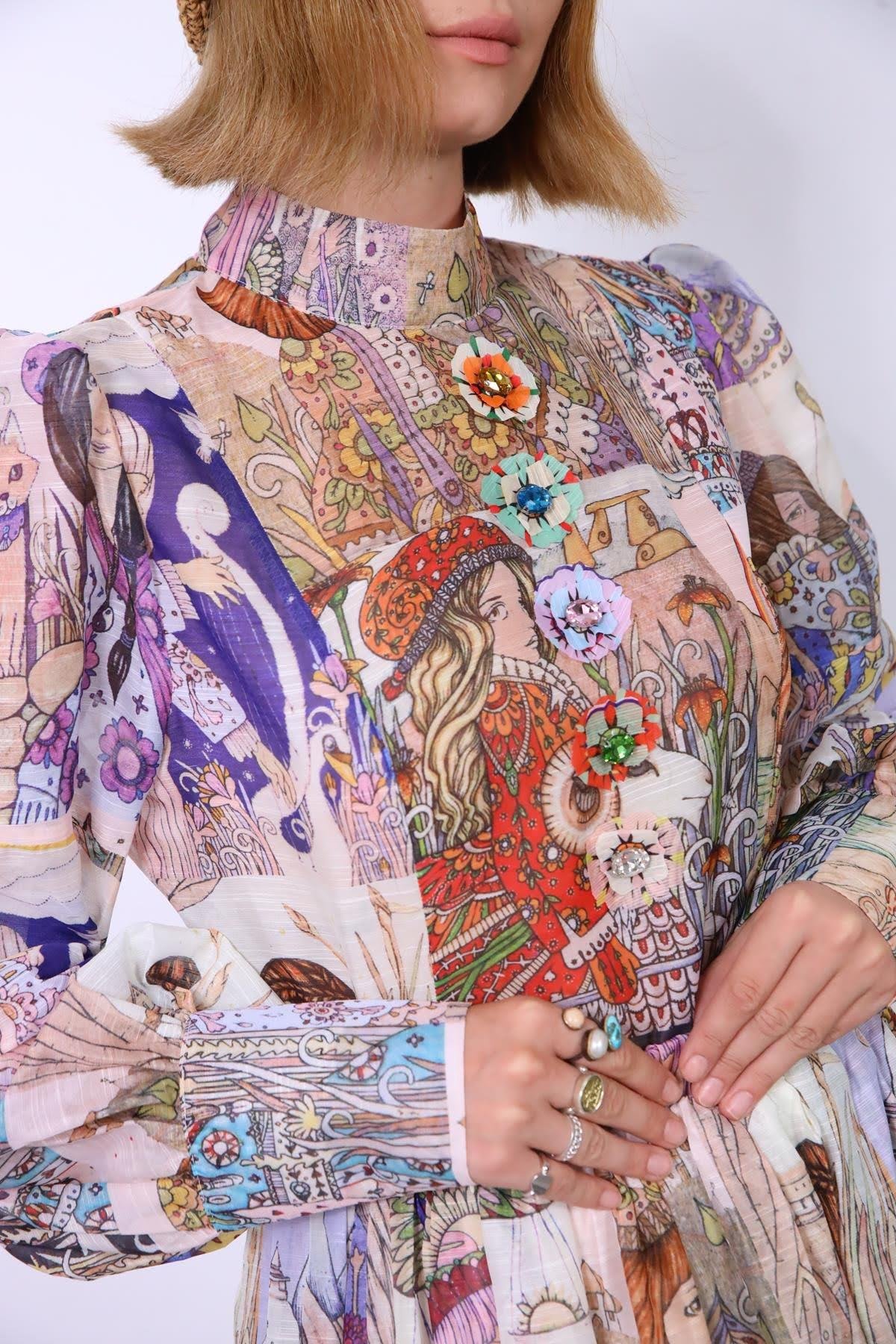  Krem Rengi Anime Figürlü Taş Detaylı Etek Gömlek Takım