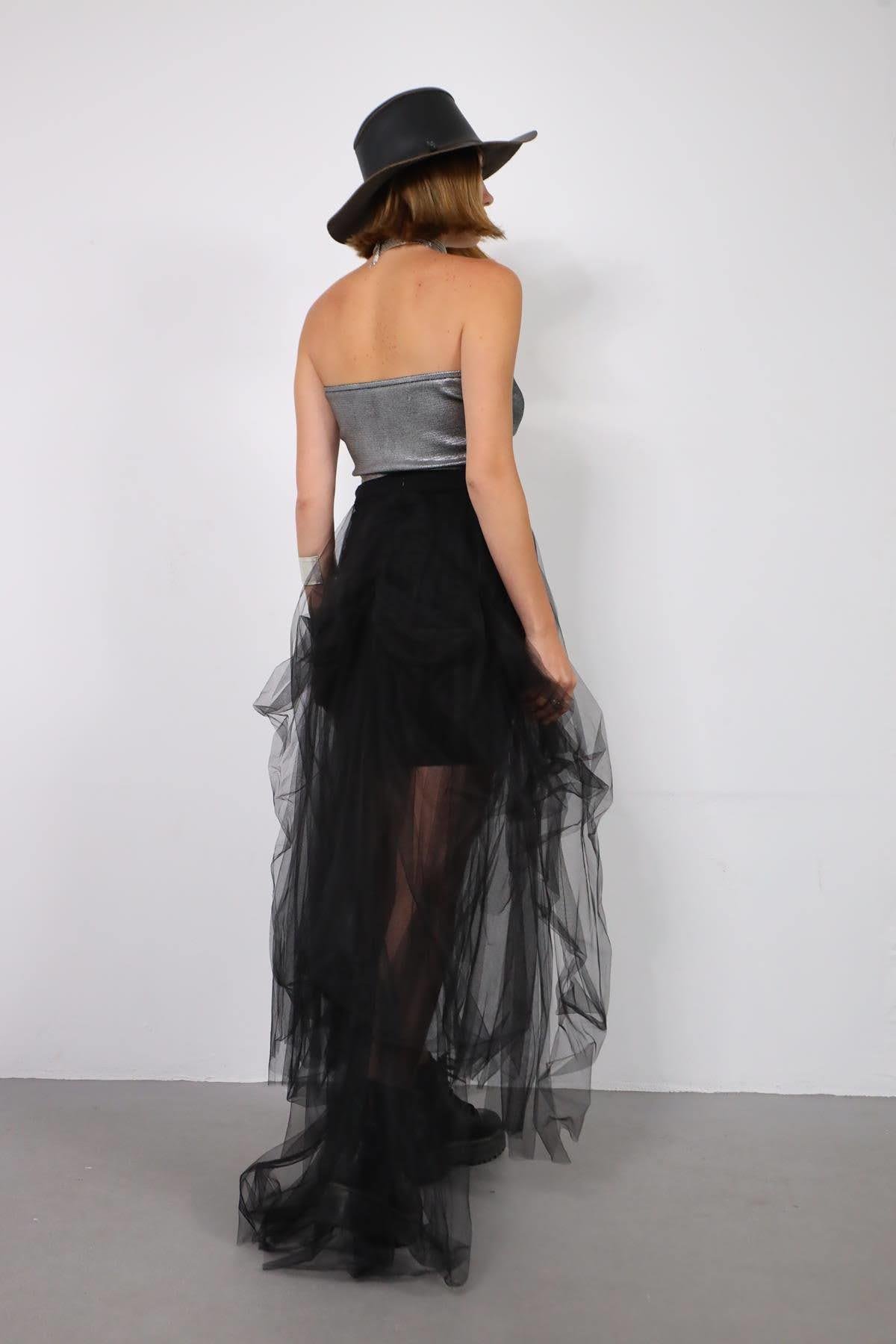  Siyah Önü Kısa Volanlı Tül Etek