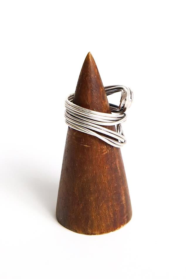  Gümüş Kaplama Kıvrım Tasarım Yüzük