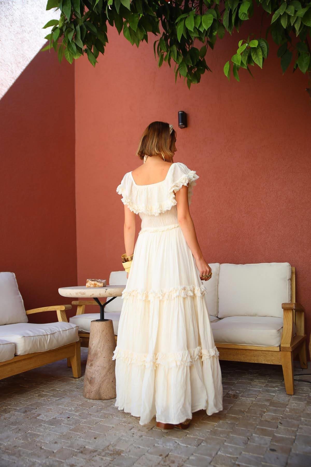  Ekru Kayık Yaka Volanlı Brit Detaylı Bohem Kimono