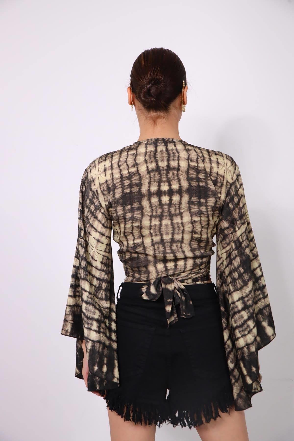 Siyah Yarasa Kol İpek Bolero - Şaman Butik Siyah Yarasa Kol İpek Bolero
