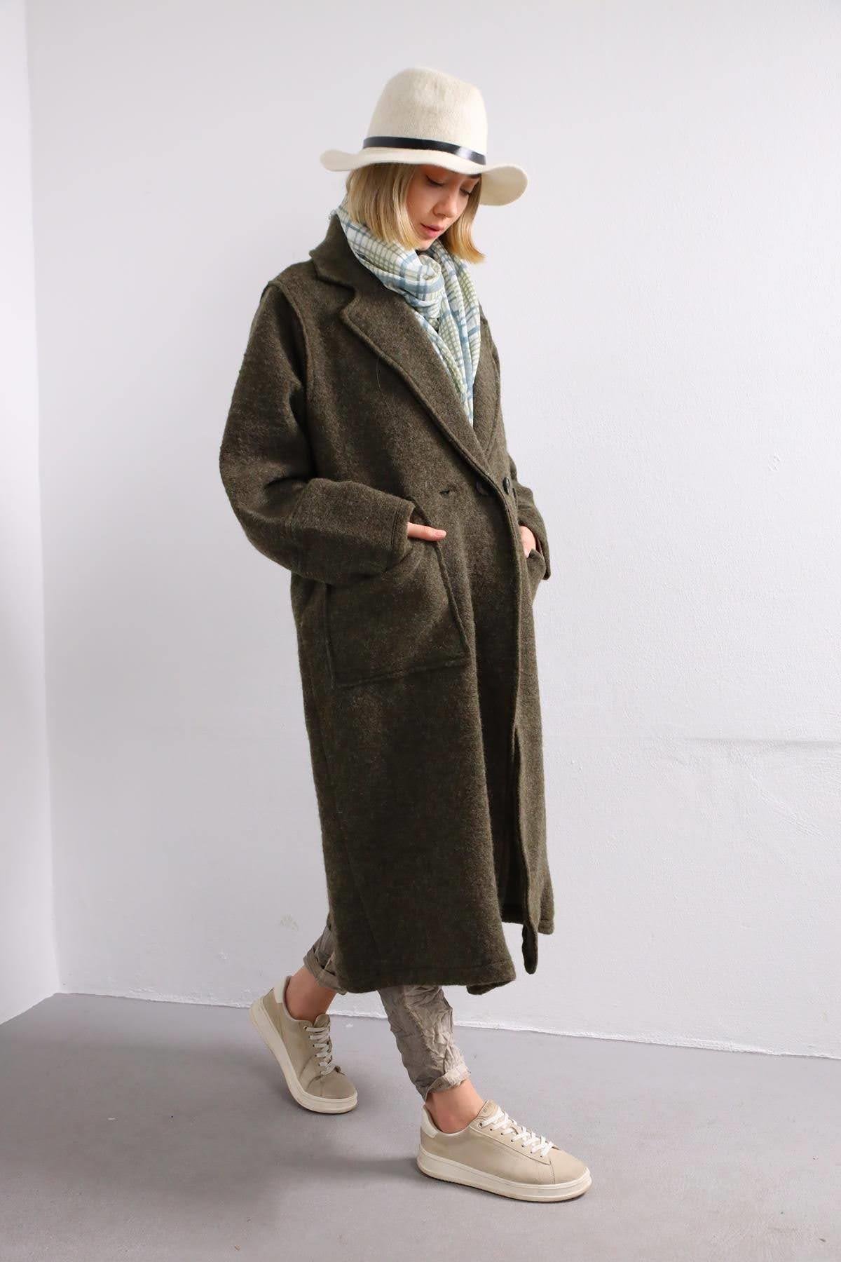 Haki Cep Detaylı Keçe Kaban - Şaman Butik Haki Cep Detaylı Keçe Kaban