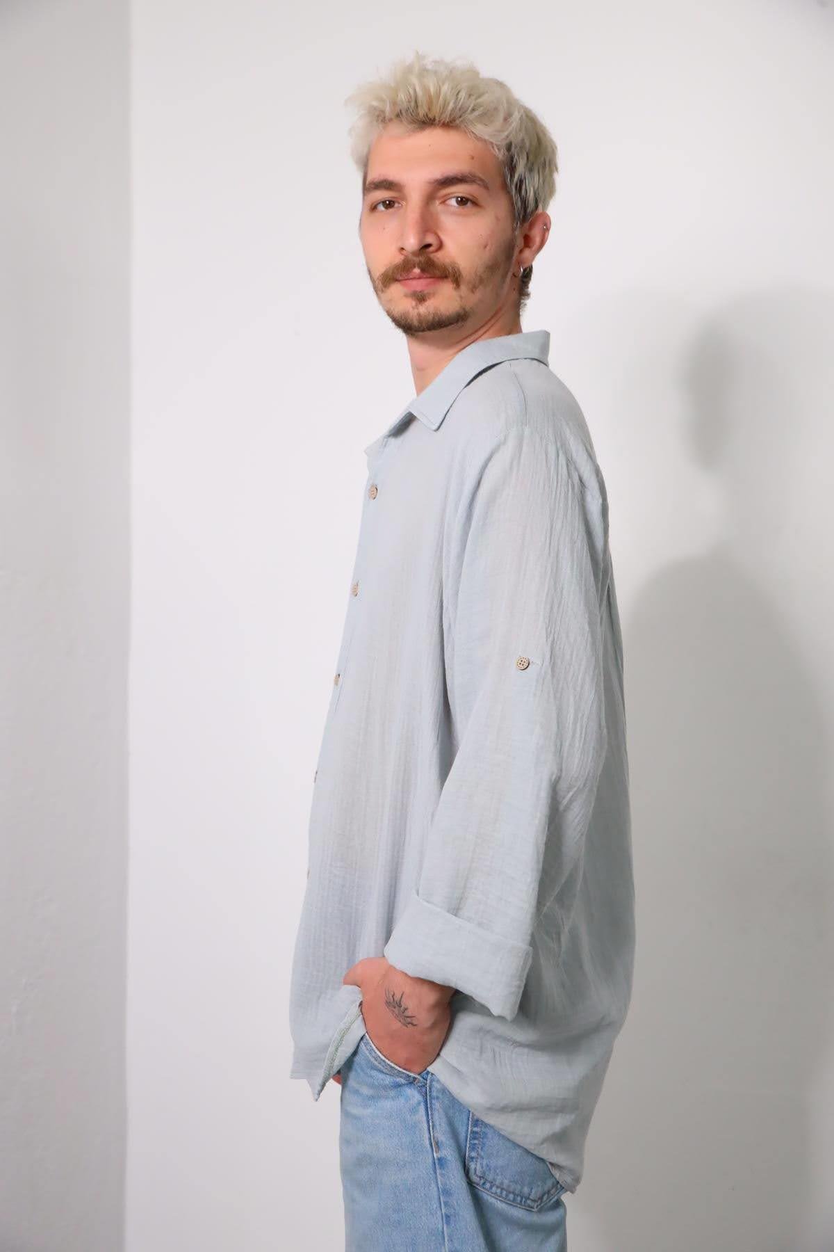  Gri Kolları Apoletli Erkek Müslin Gömlek