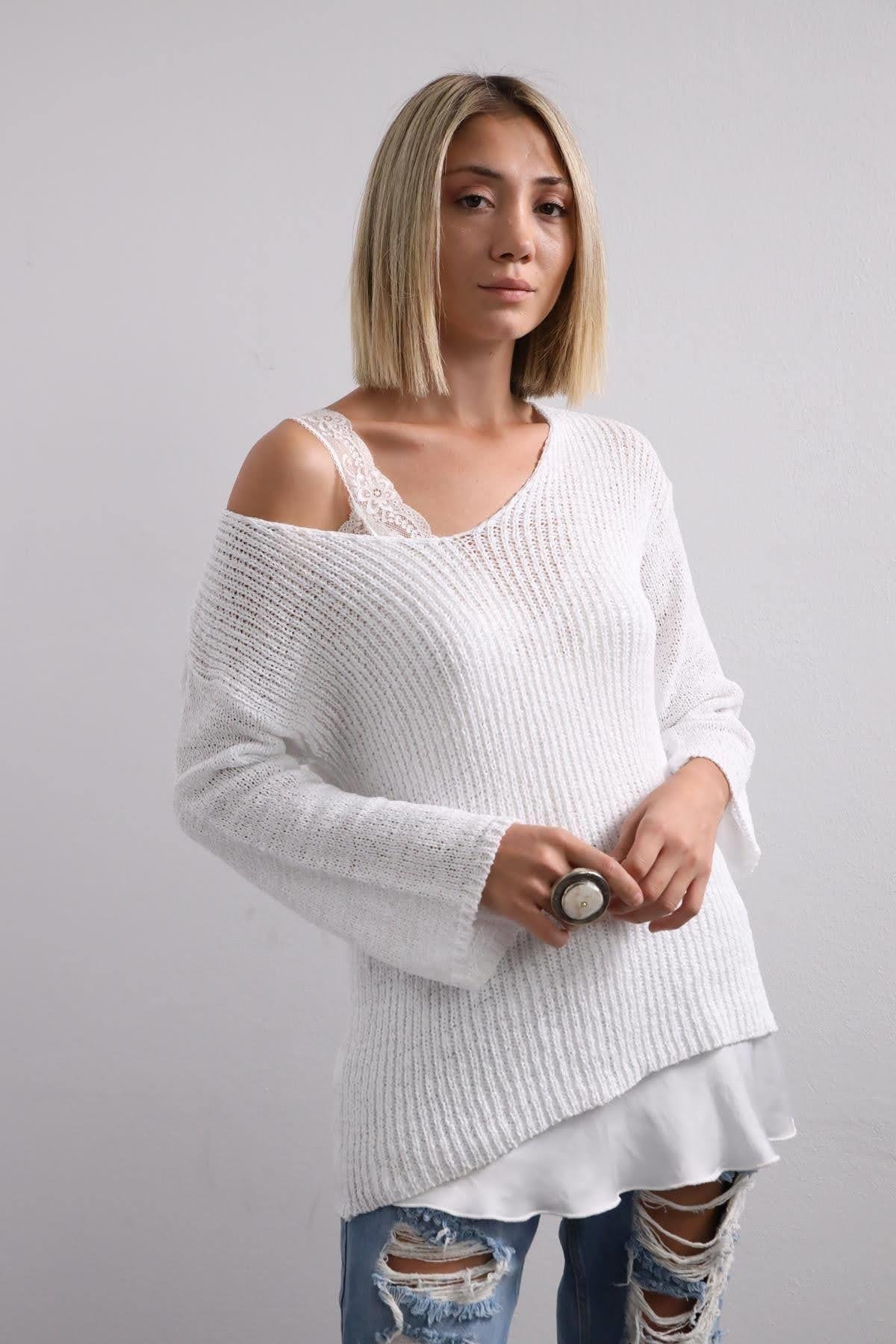 Beyaz V Yaka Uzun Kollu Merserize - Şaman Butik Beyaz V Yaka Uzun Kollu Merserize
