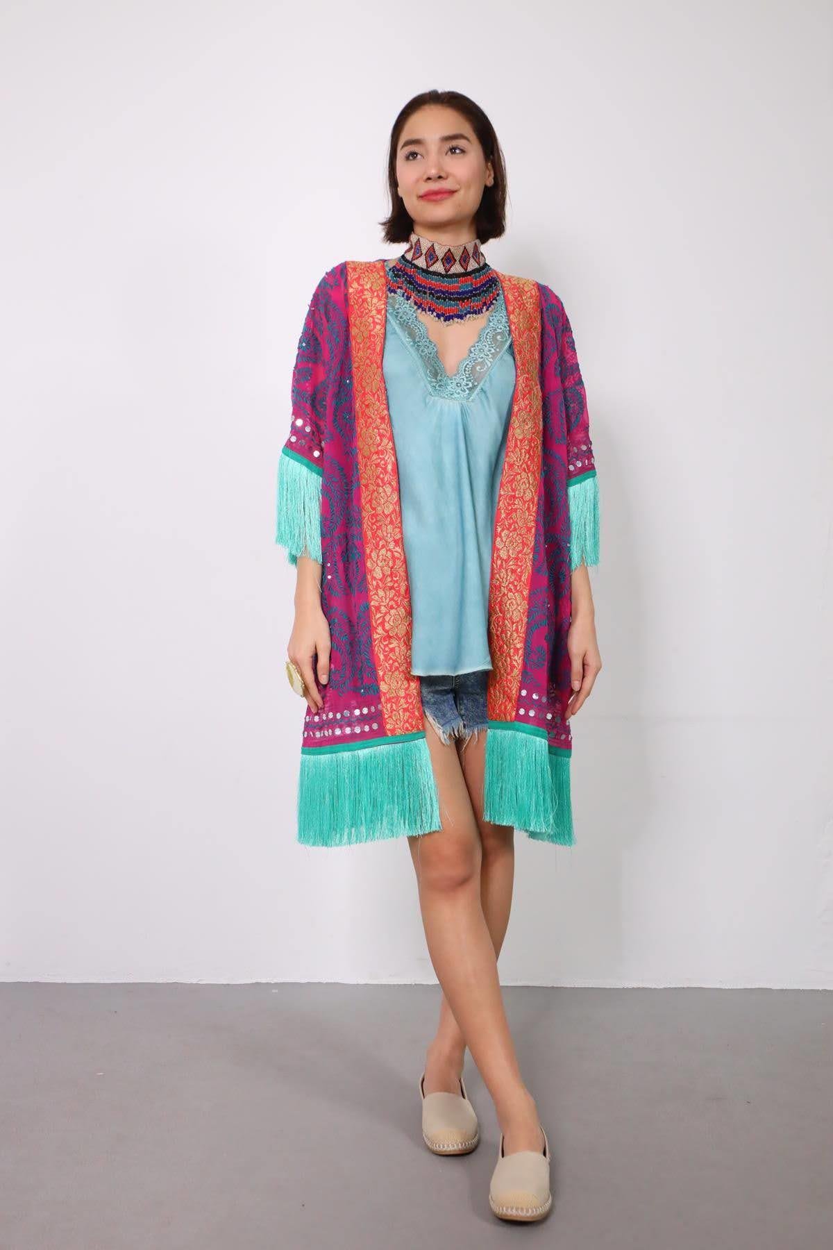 Fuşya İşlemeli Püsküllü Kaftan - Şaman Butik Fuşya İşlemeli Püsküllü Kaftan