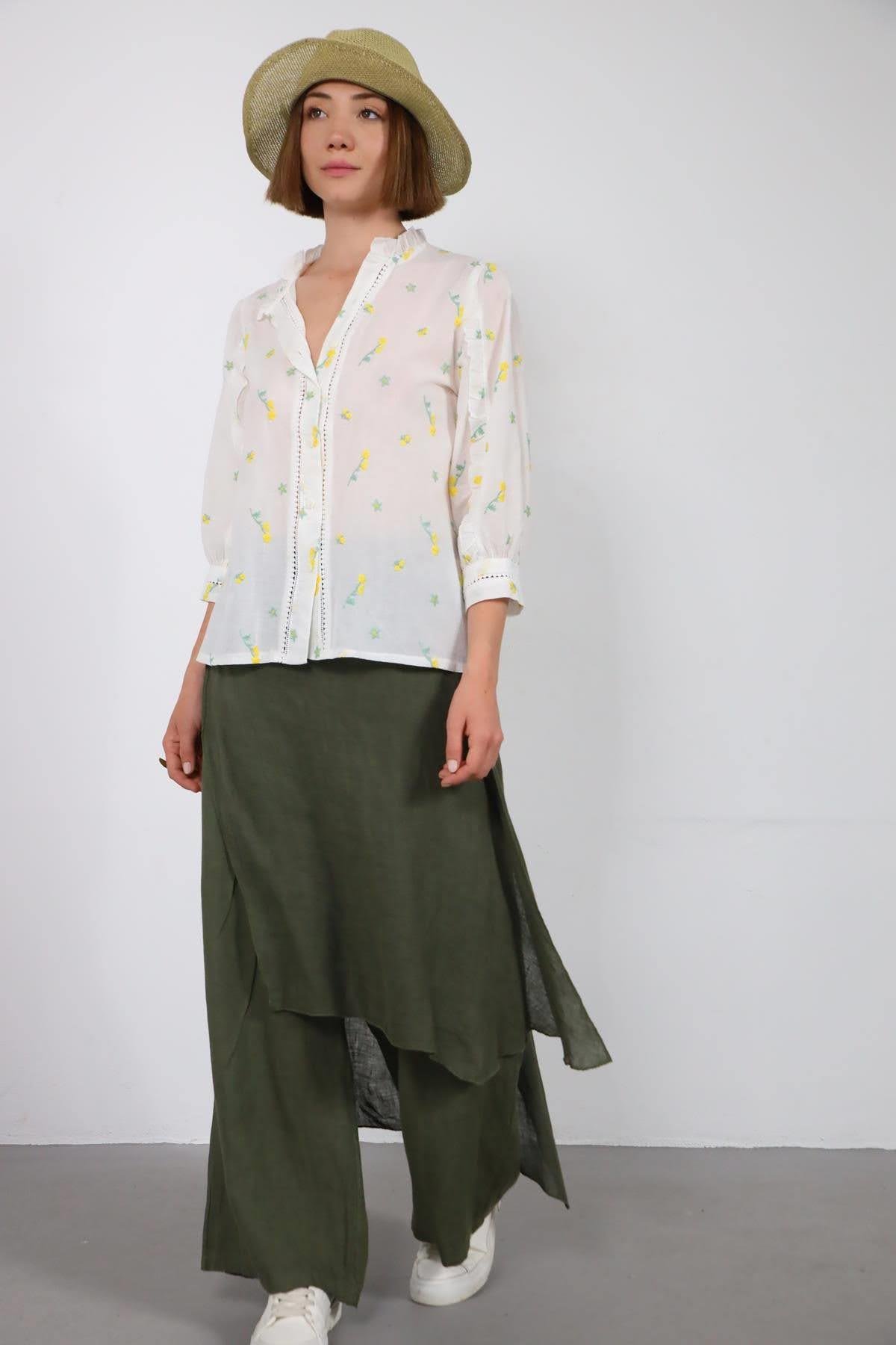 White Flower Embroidered Skirt White Flower Embroidered Skirt