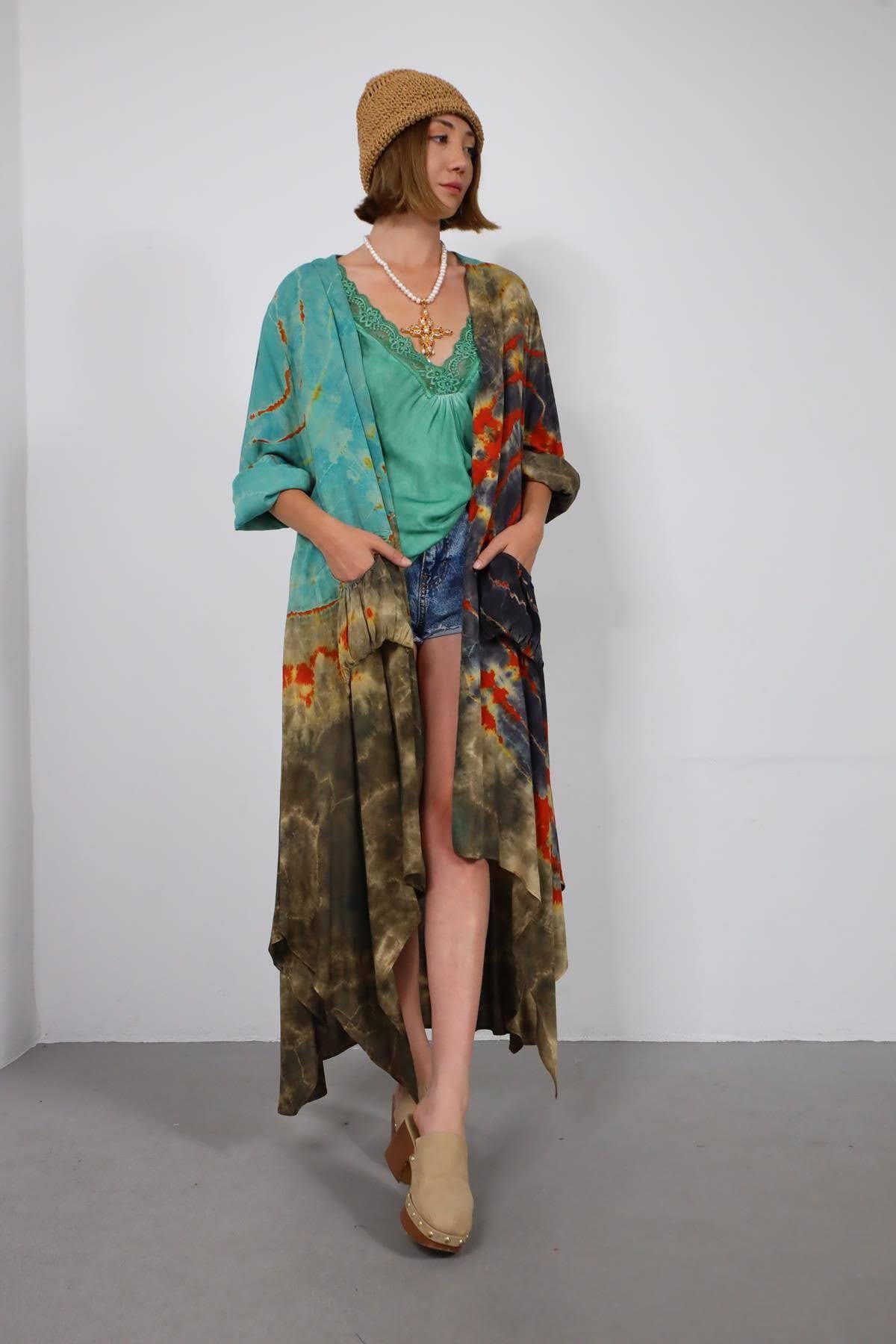  Kiremit Rengi Batik Desenli Cep Detay Kaftan