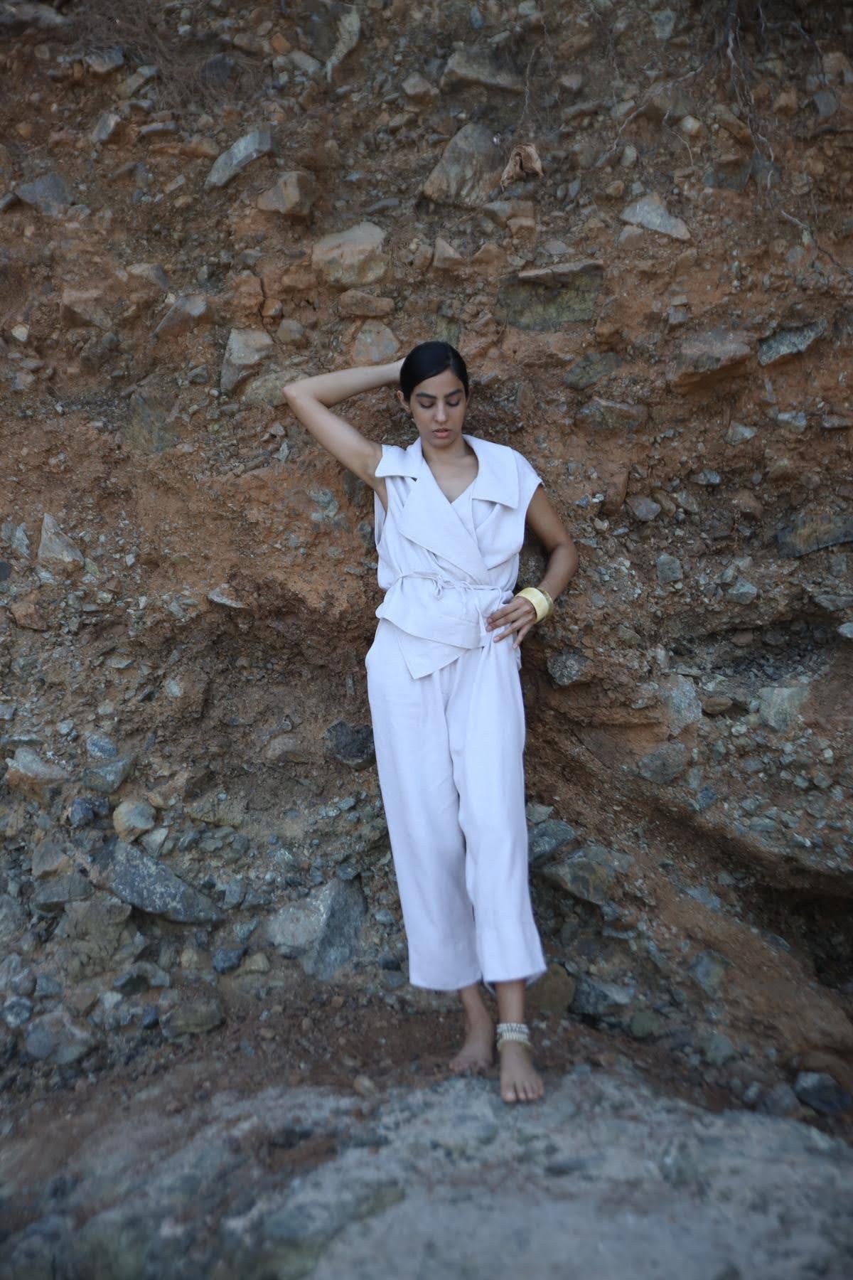  Krem Rengi Keten Kruvaze Yelek ve Pantolon Takım