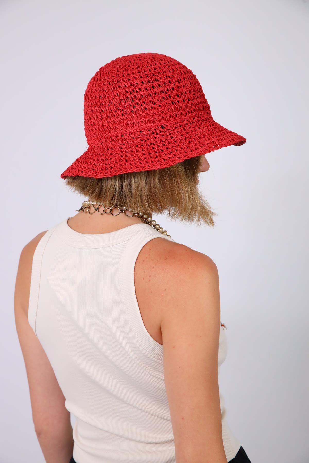  Kırmızı El Örgüsü Hasır Şapka