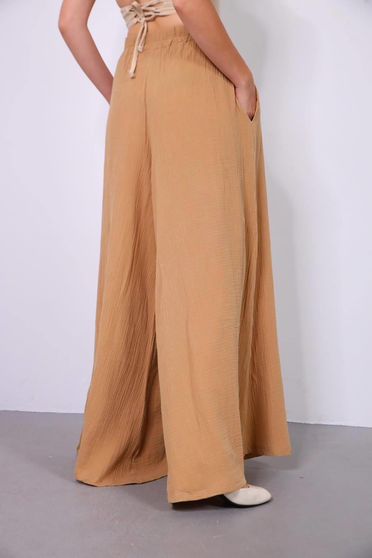 Camel Rengi Müslin Kumaş Bol Paça Pantolon - Şaman Butik - Bohem Giyim ve Aksesuar | Kadın & Erkek Camel Rengi Müslin Kumaş Bol Paça Pantolon