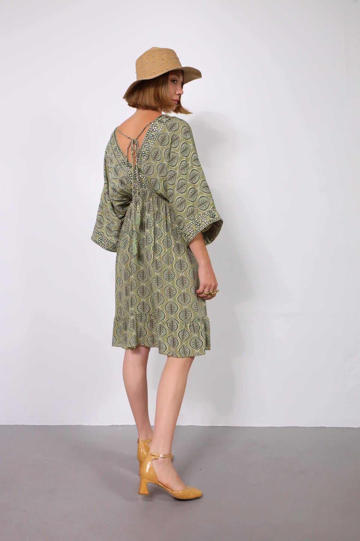 Haki Önü Arkası V Yaka Otantik İpek Elbise - Şaman Butik Haki Önü Arkası V Yaka Otantik İpek Elbise