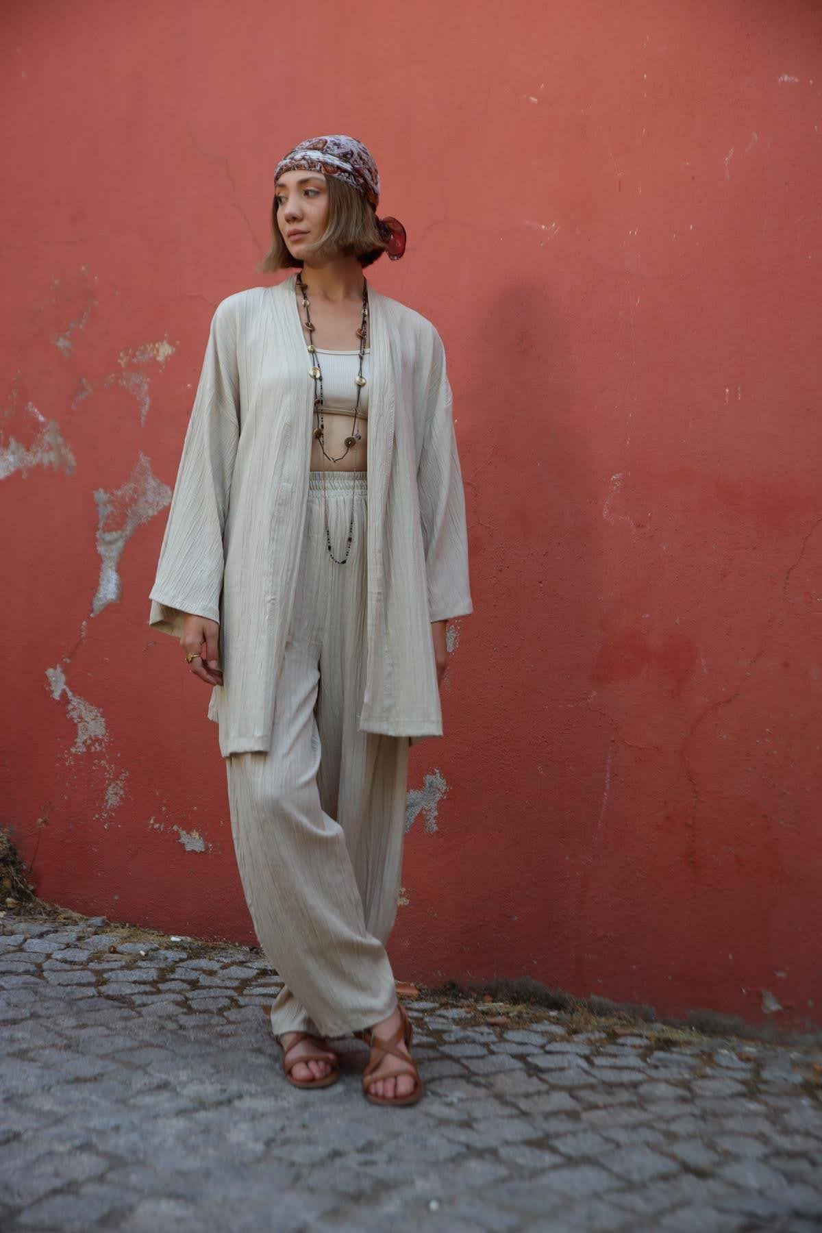  Krem Rengi Gofre Kimono Pantolon Takım