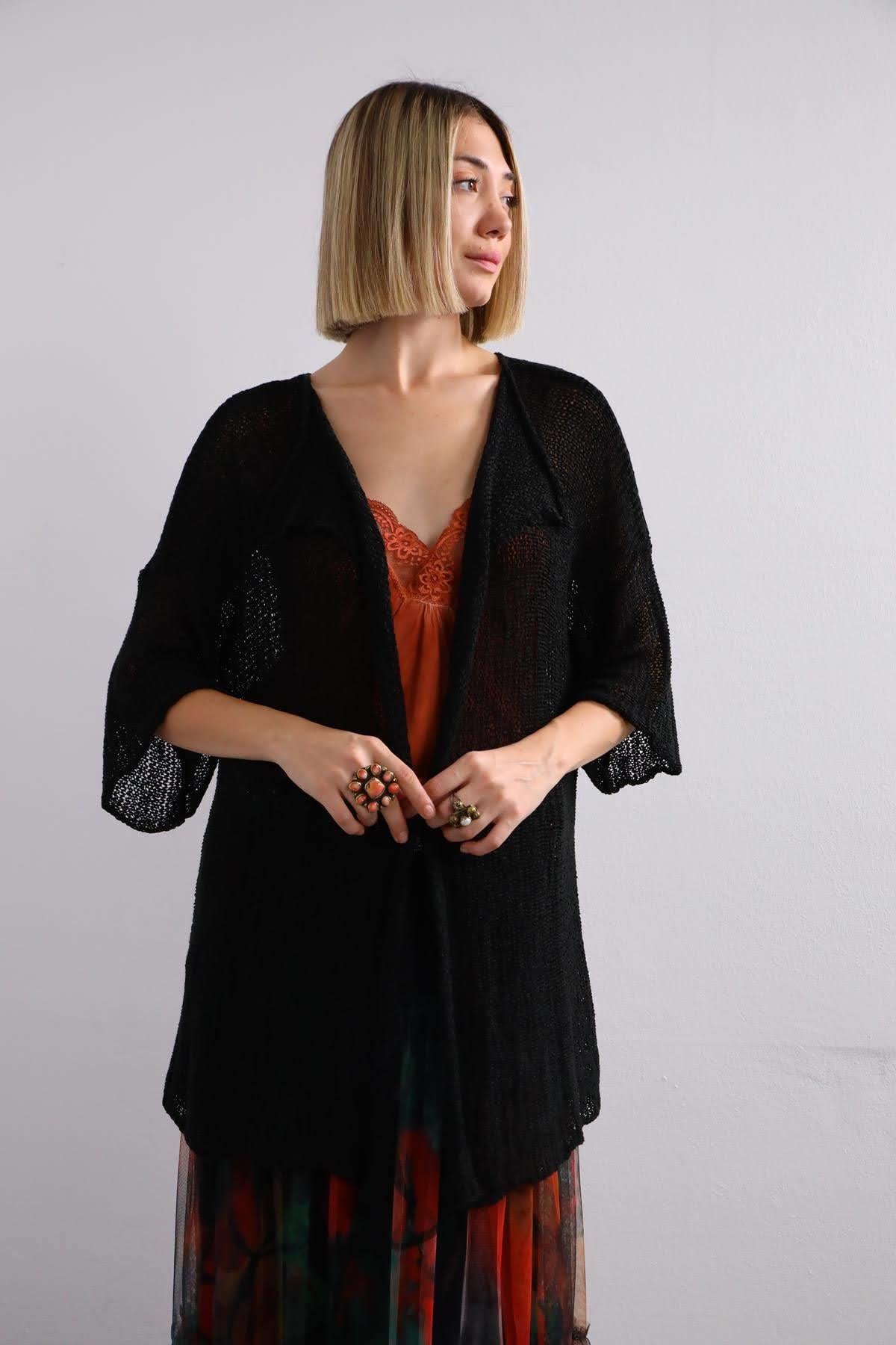 Siyah Kısa Merserize Hırka - Şaman Butik - Bohem Giyim ve Aksesuar | Kadın & Erkek Siyah Kısa Merserize Hırka