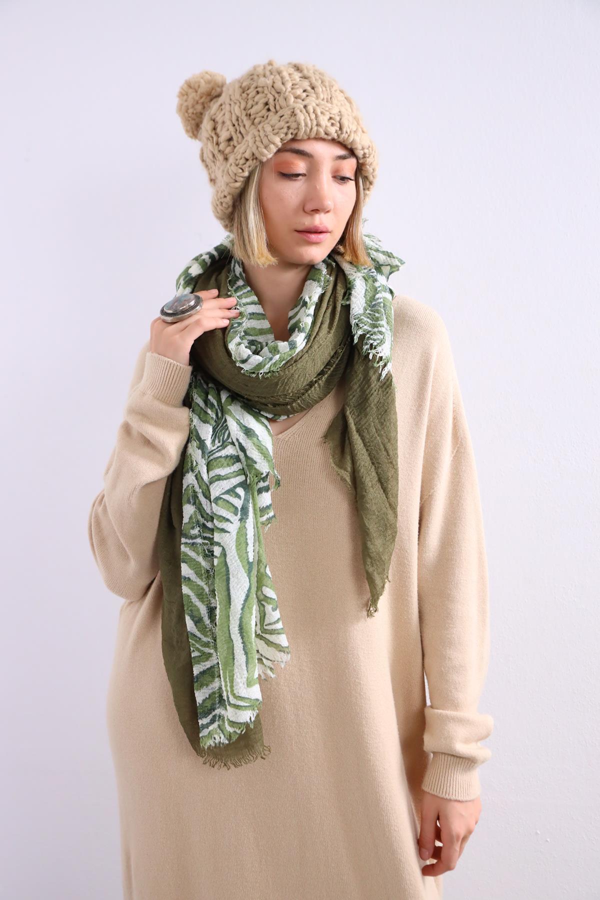  Fıstık Yeşili Desenli Saçaklı Şal