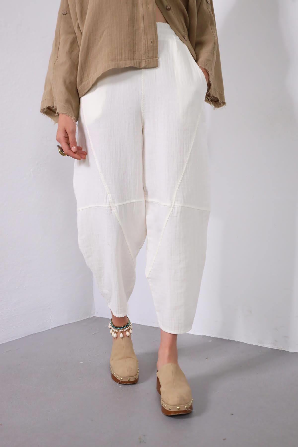 Ekru Parça Kesim Detaylı Beli Lastikli Pantolon - Şaman Butik Ekru Parça Kesim Detaylı Beli Lastikli Pantolon
