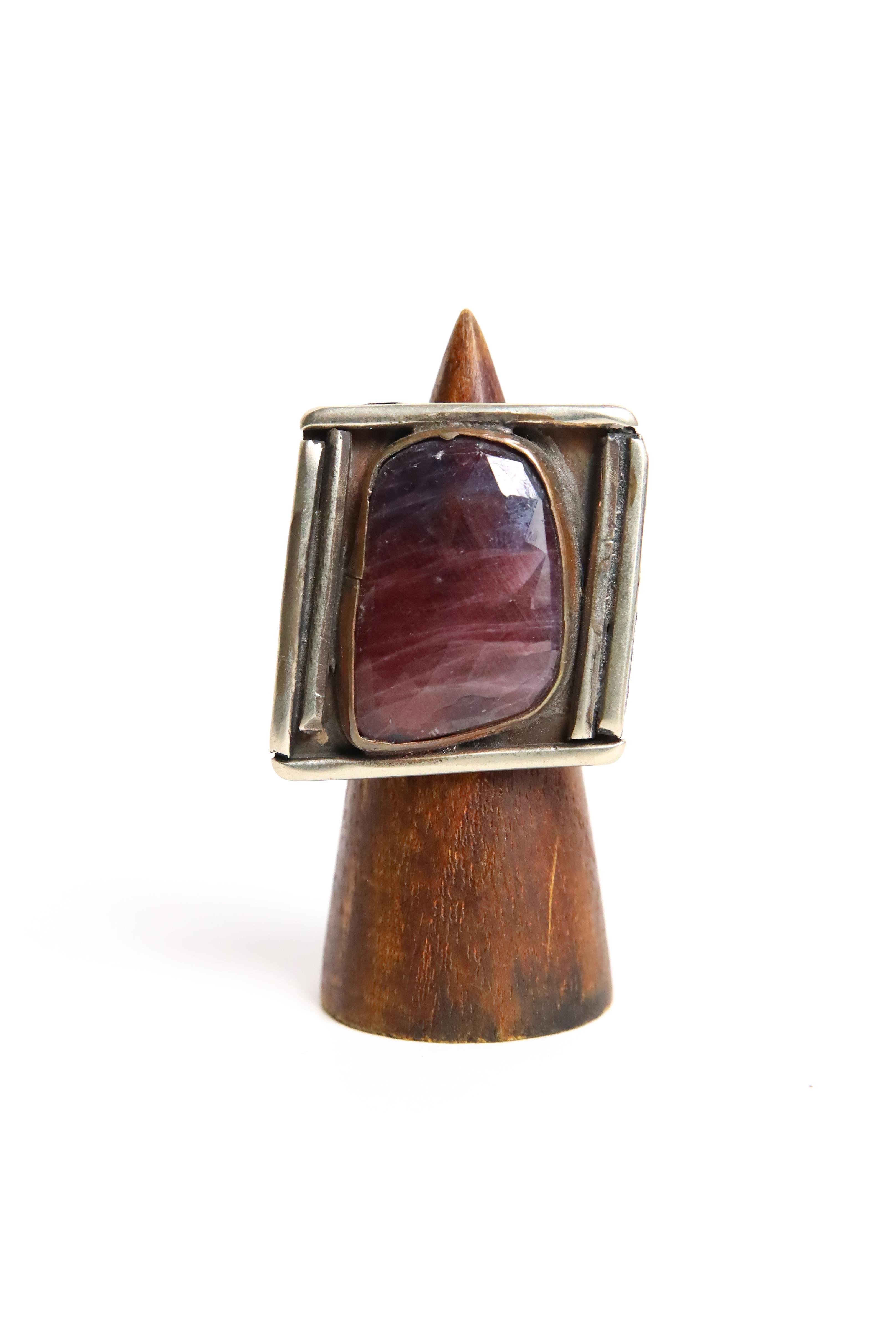  Kök Yakut Taşlı Yüzük