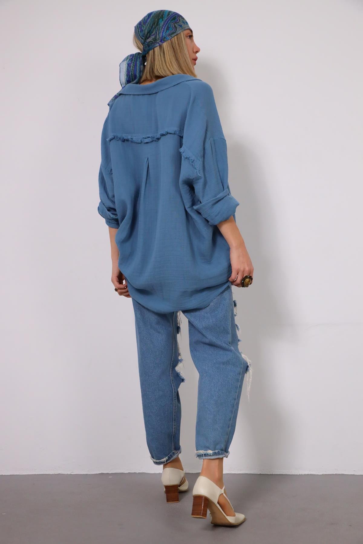  İndigo Mavi Sırtı Püsküllü Gömlek